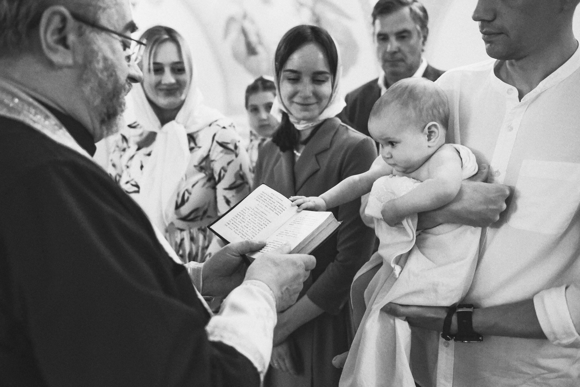 Крещение Авроры. Семейный и свадебный фотограф в Санкт-Петербурге Яна