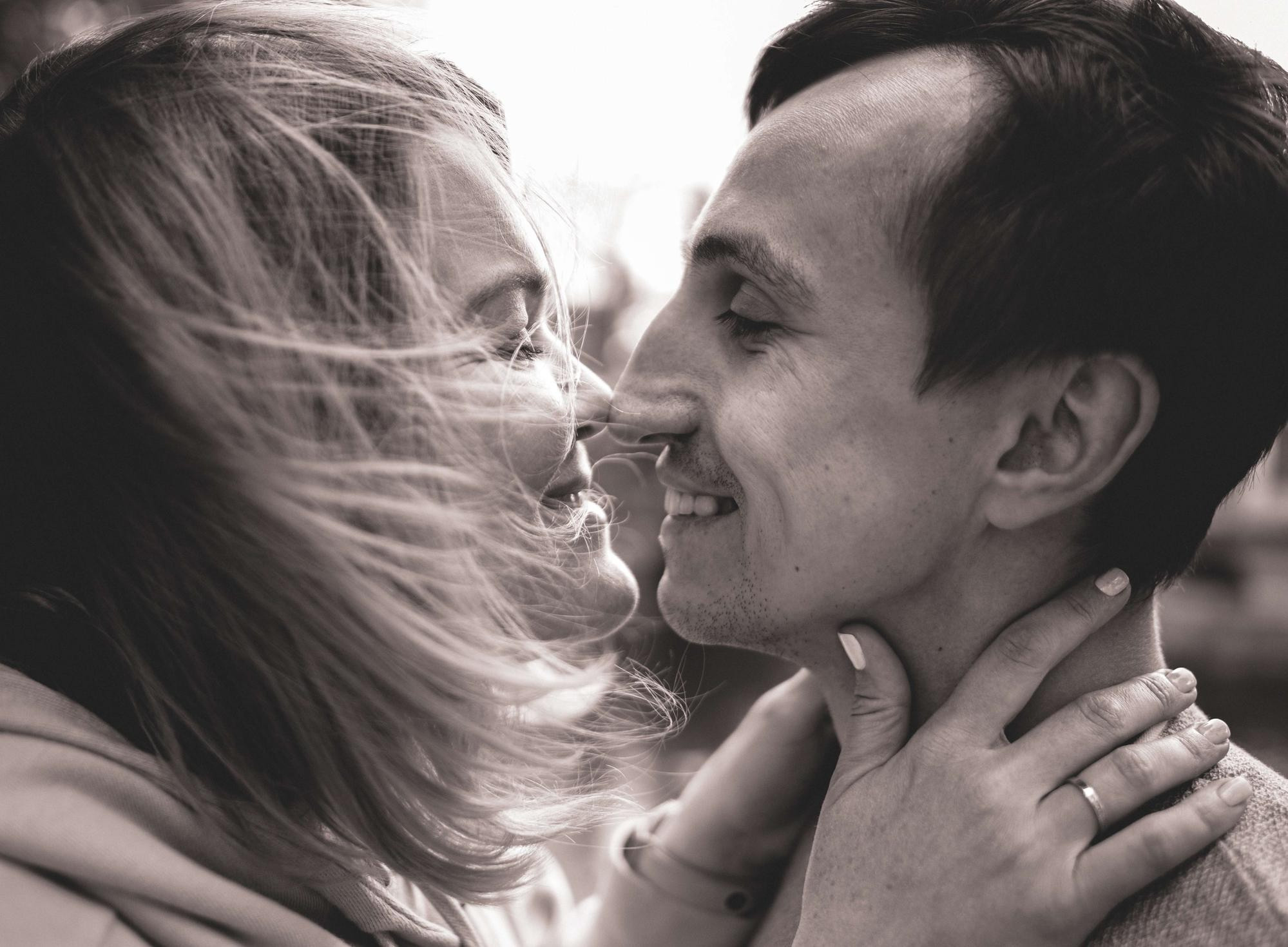 Фососессия в Лопухинском саду. Мирослава Сергей и Светлана. Семейный и свадебный фотограф в Санкт-Петербурге Яна