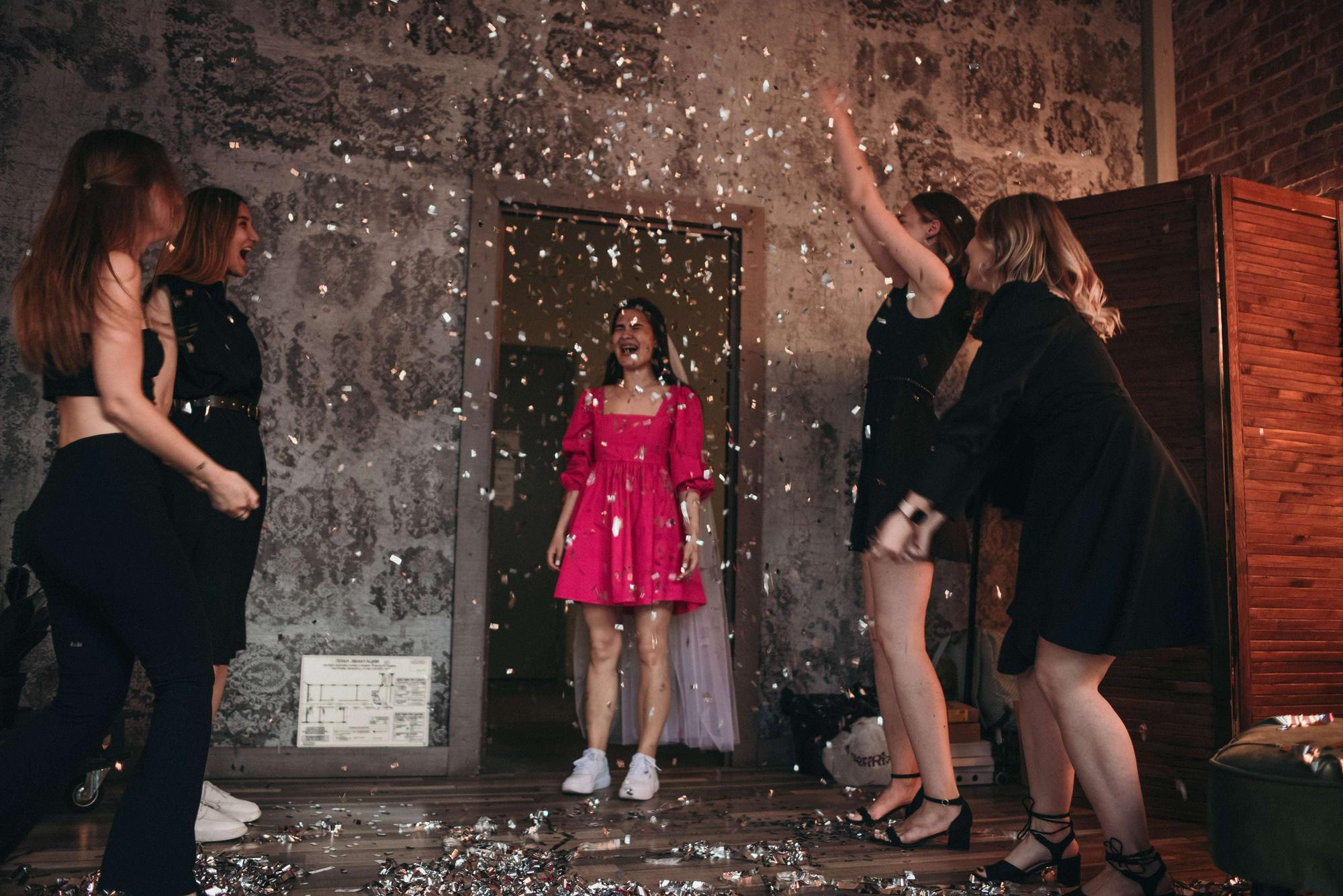 Девичник Элины. Семейный и свадебный фотограф в Санкт-Петербурге Яна