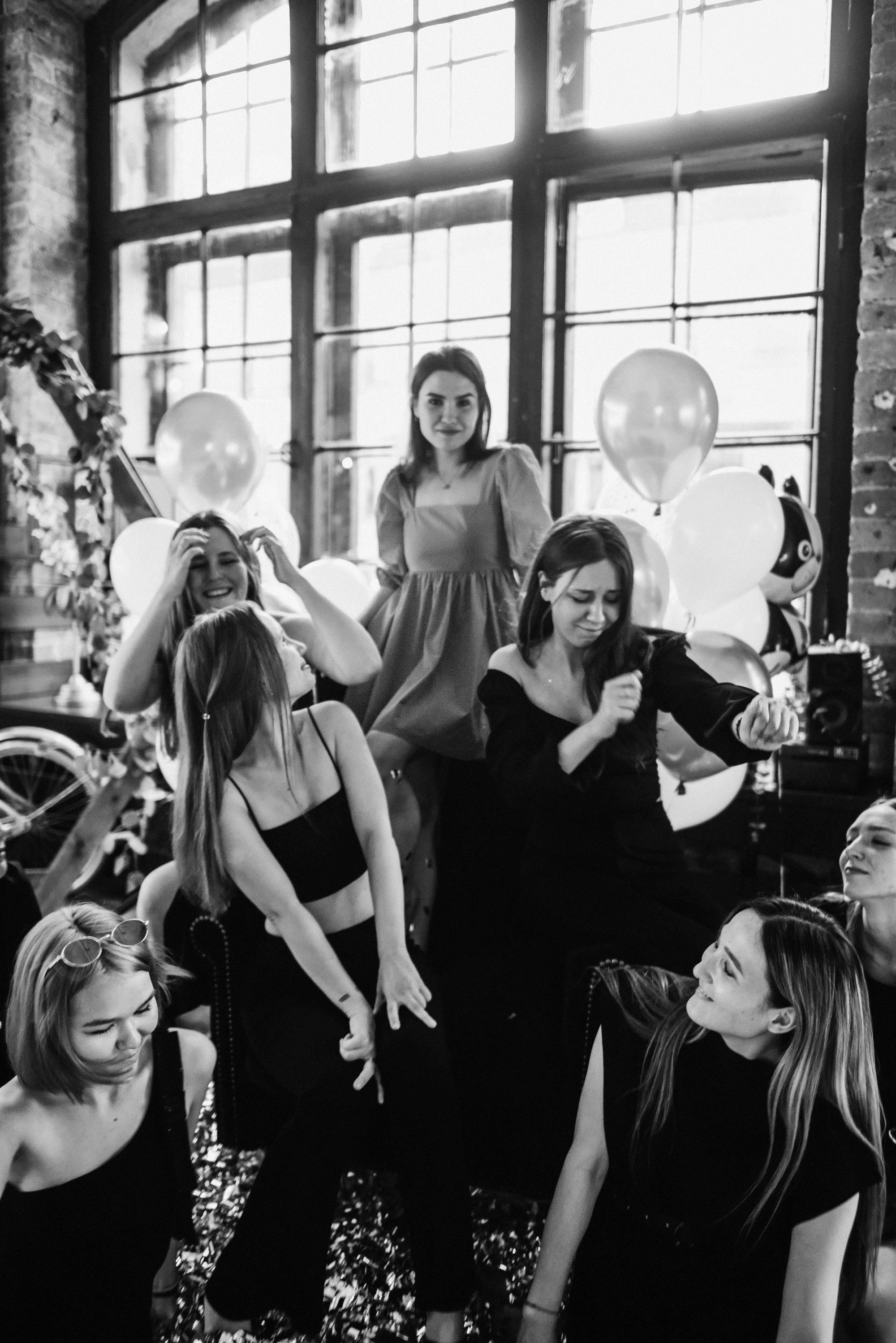 Девичник Элины. Семейный и свадебный фотограф в Санкт-Петербурге Яна