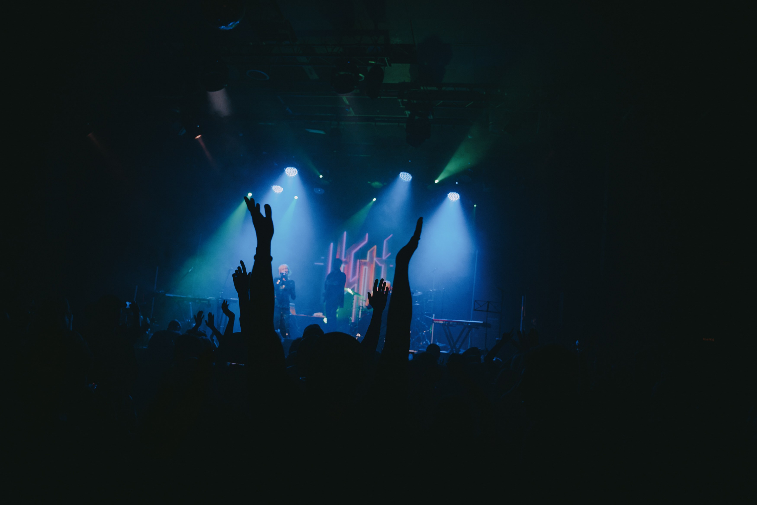 UGLI. Портретный и репортажный фотограф в Санкт-Петербурге Максим Пашков