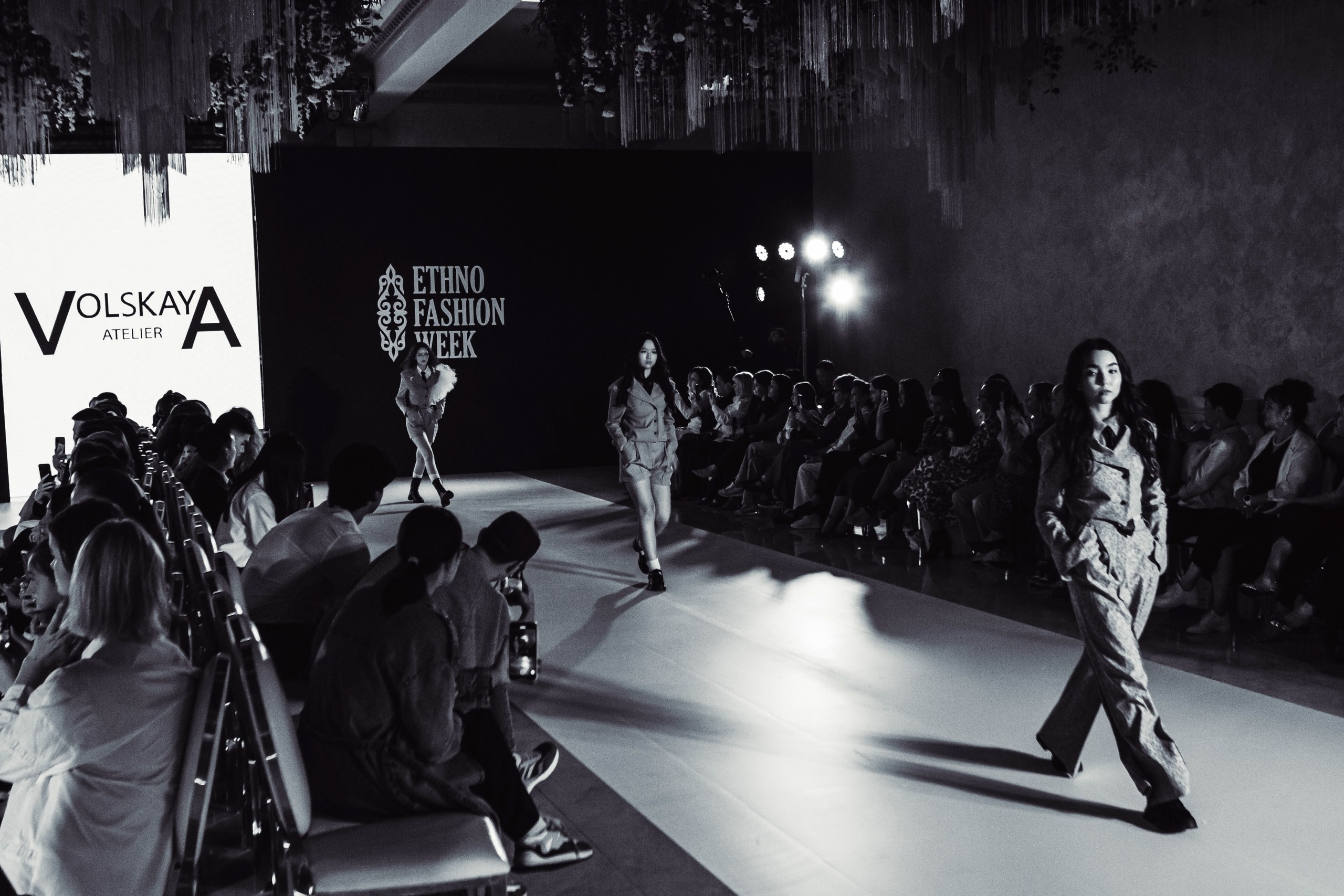 FASHION. Арина Сафиулина | Художник · Фотограф · Создатель проектов