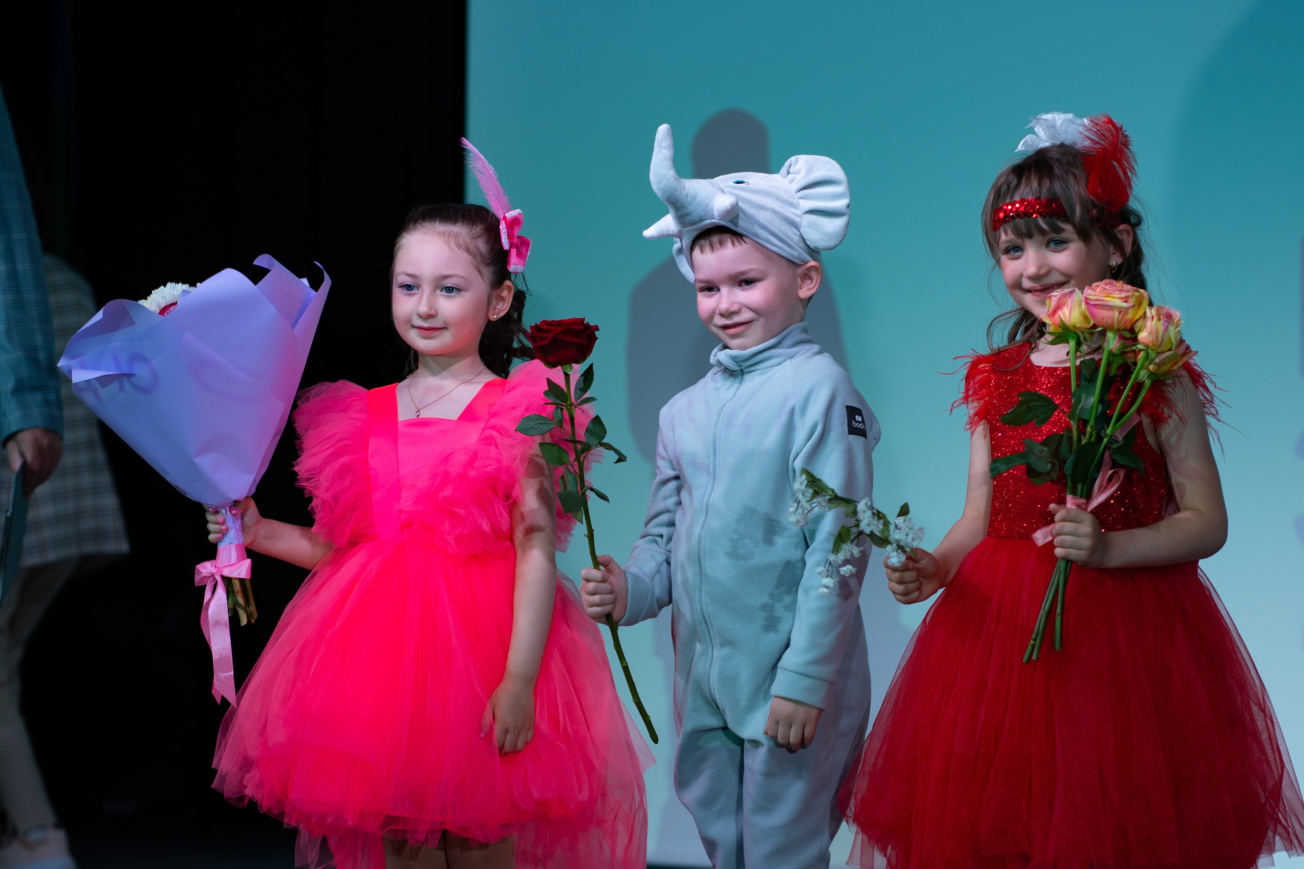 Отчетный концерт продюсерского центра «Новая Звезда». Фото / Видеосъемка в Москве