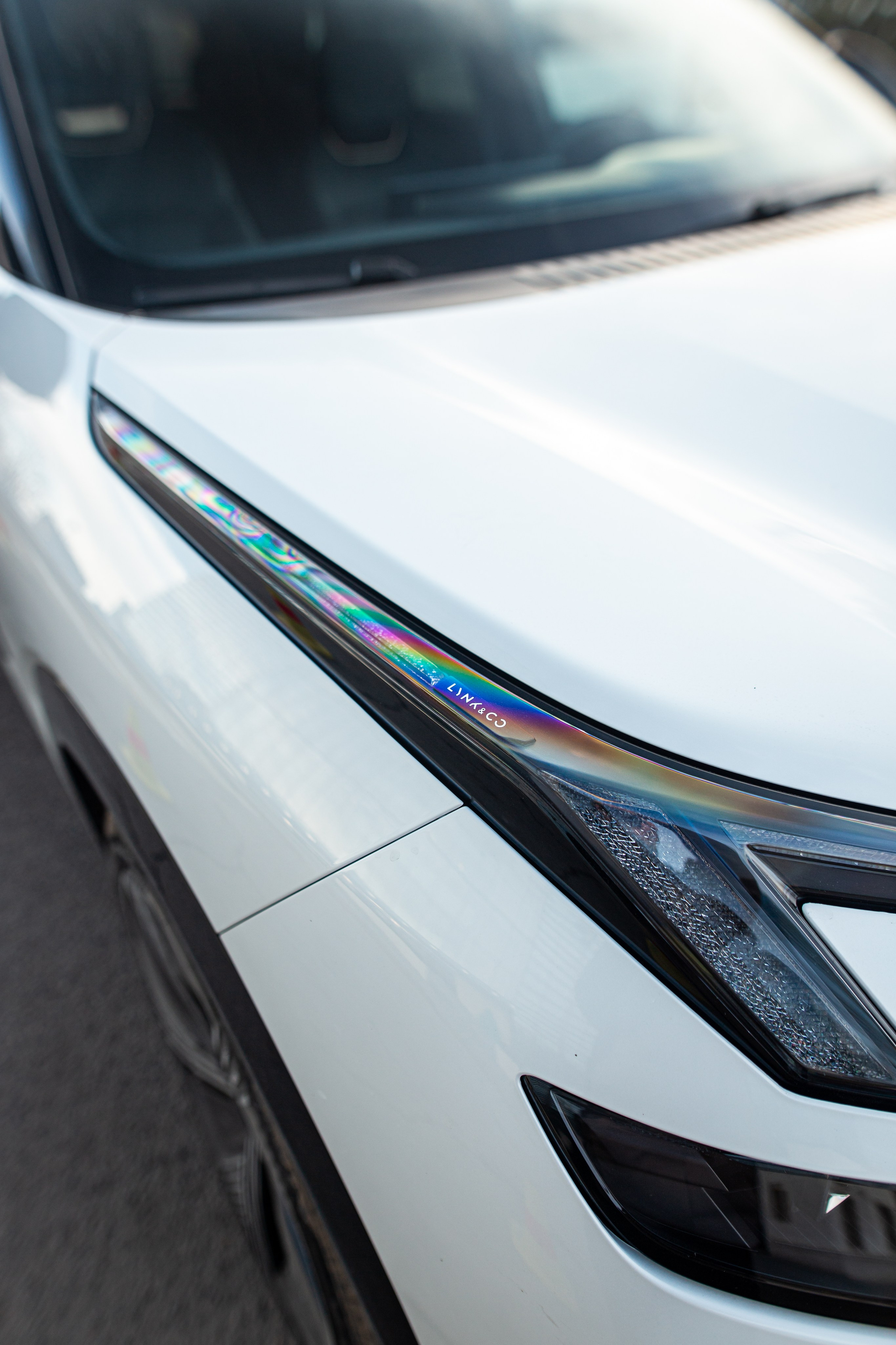 Lynk&Co 08 EM-P. Рекламный и портретный фотограф в Алматы — Серекпаев Танирхан