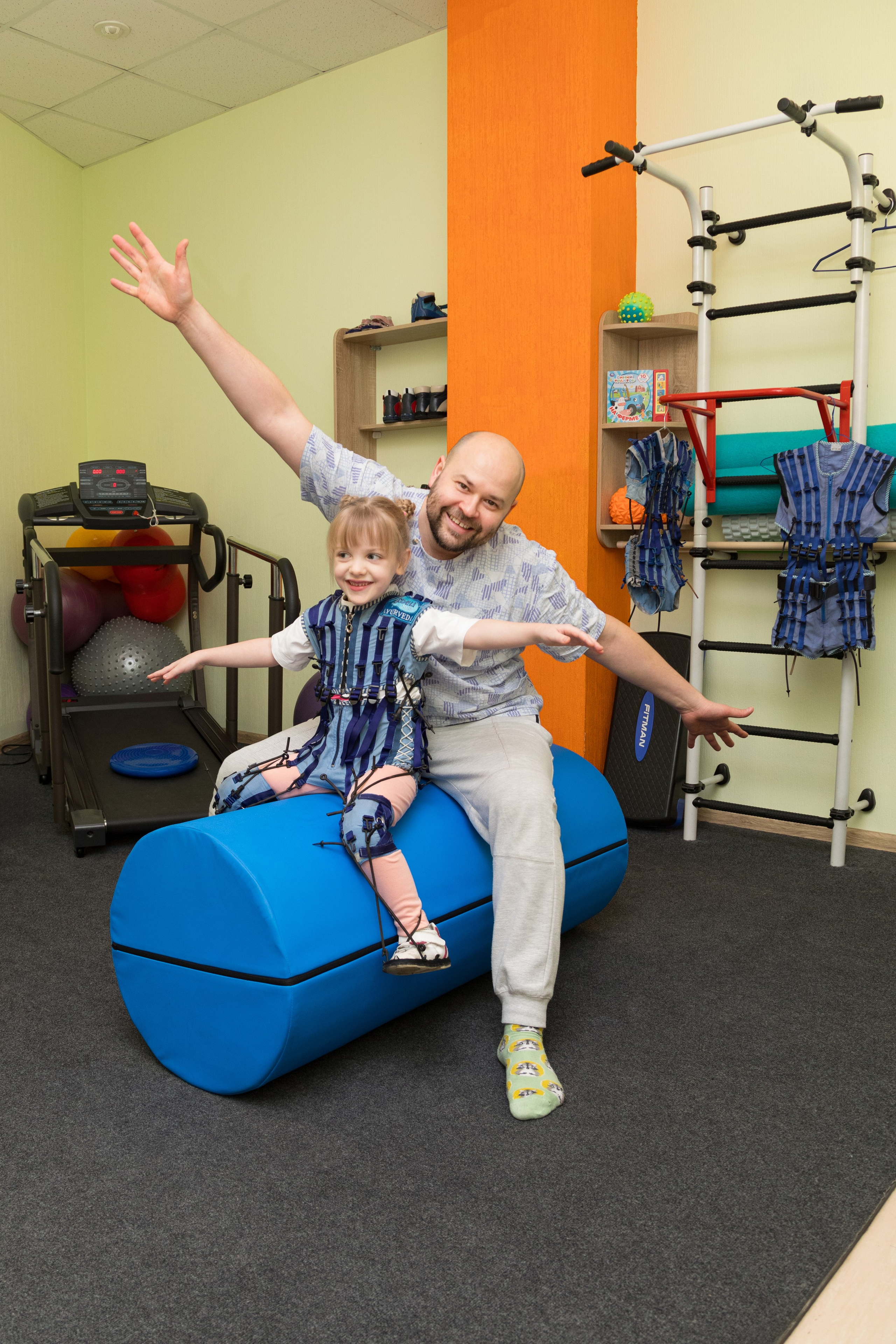Для детского реабилитационного центра Первый шаг. Детский и контент фотограф Надя Волкова Санкт-Петербург
