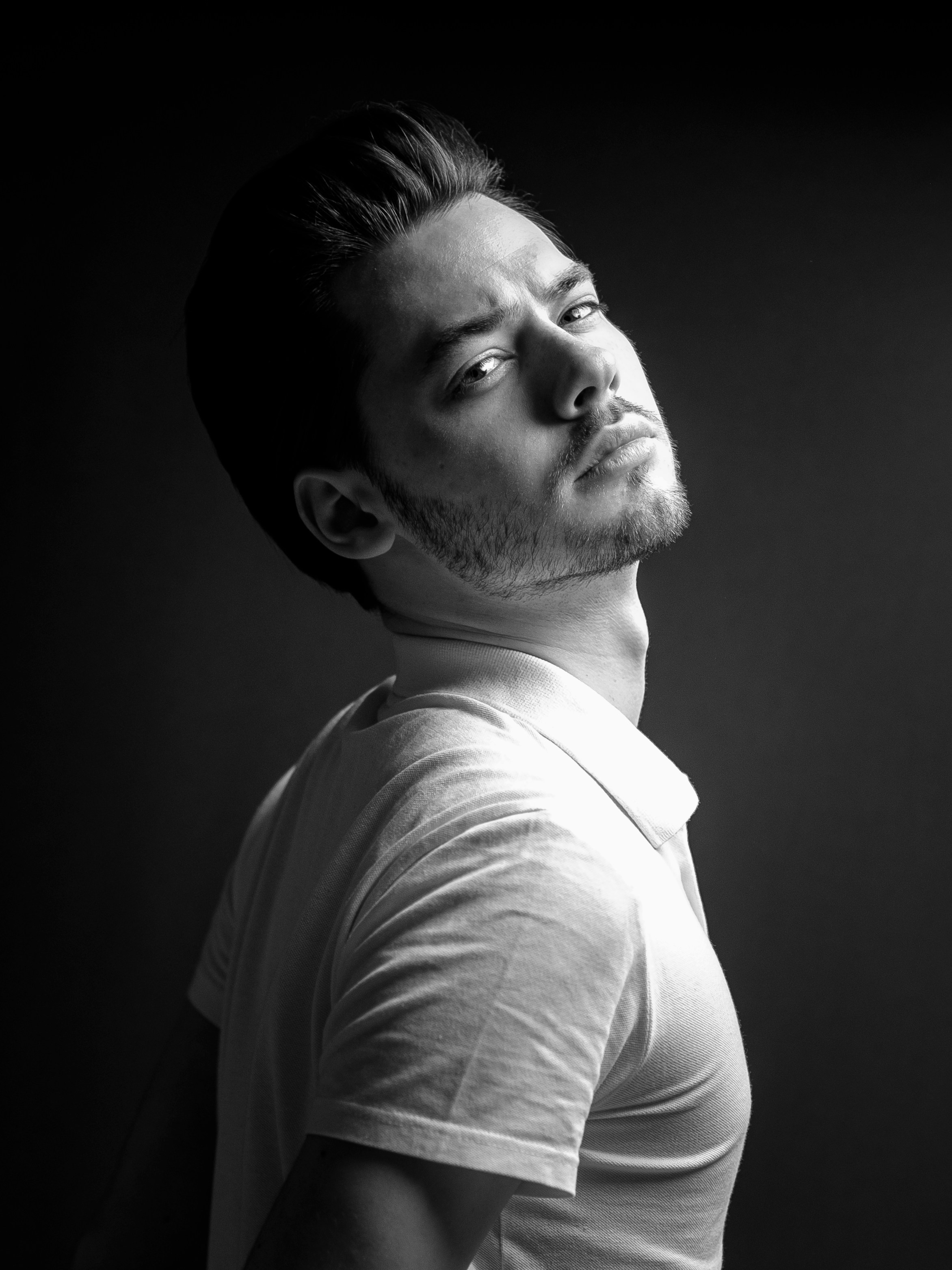 Мужской портрет в Казани, актерское портфолио, бизнес портрет. Владислав Медведев — фотограф Казань