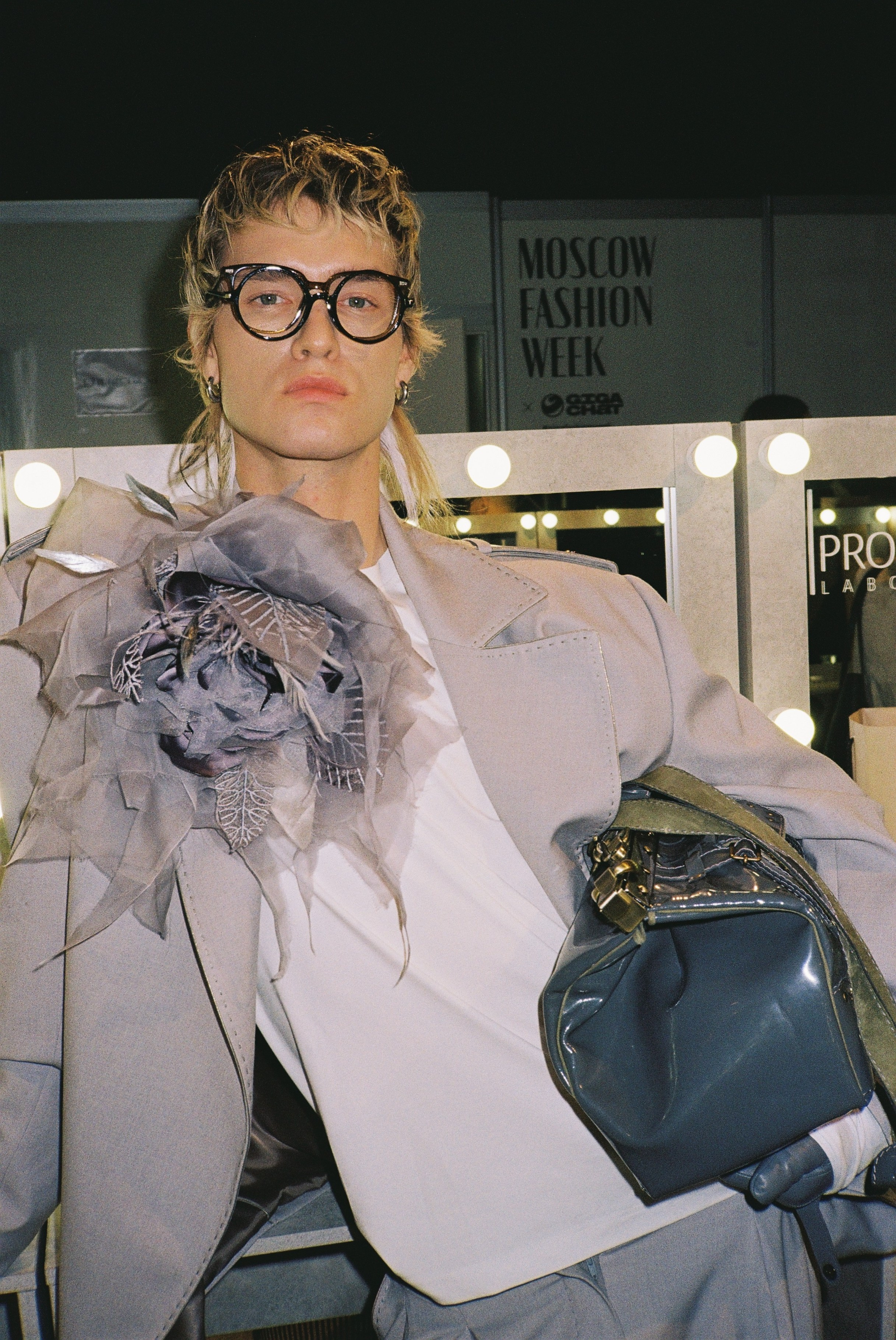 День 6. Плёночный фотограф Москва, Саша Звук