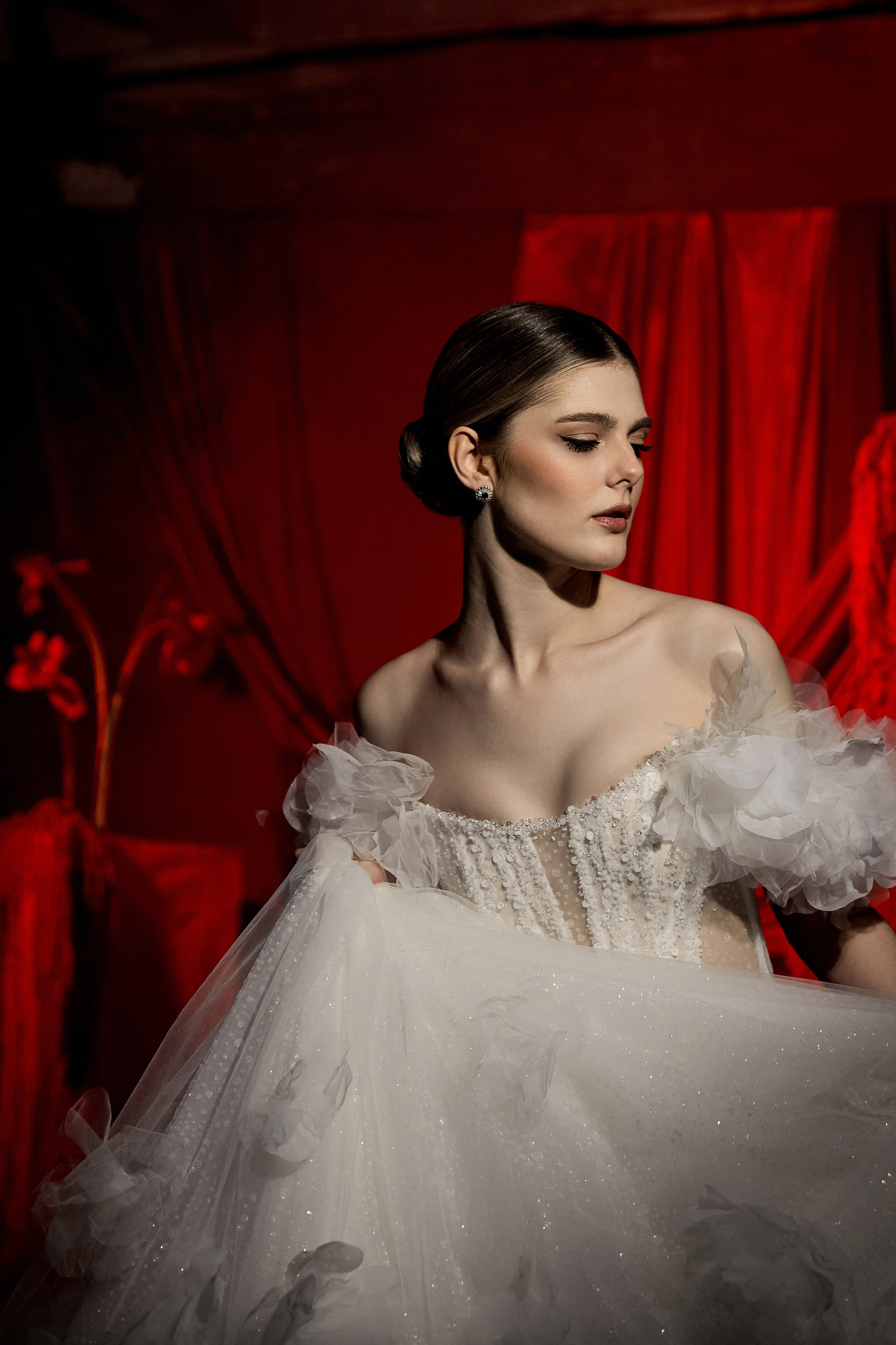 Red. Свадебный фотограф в Красноярске Владимир Ятмасов