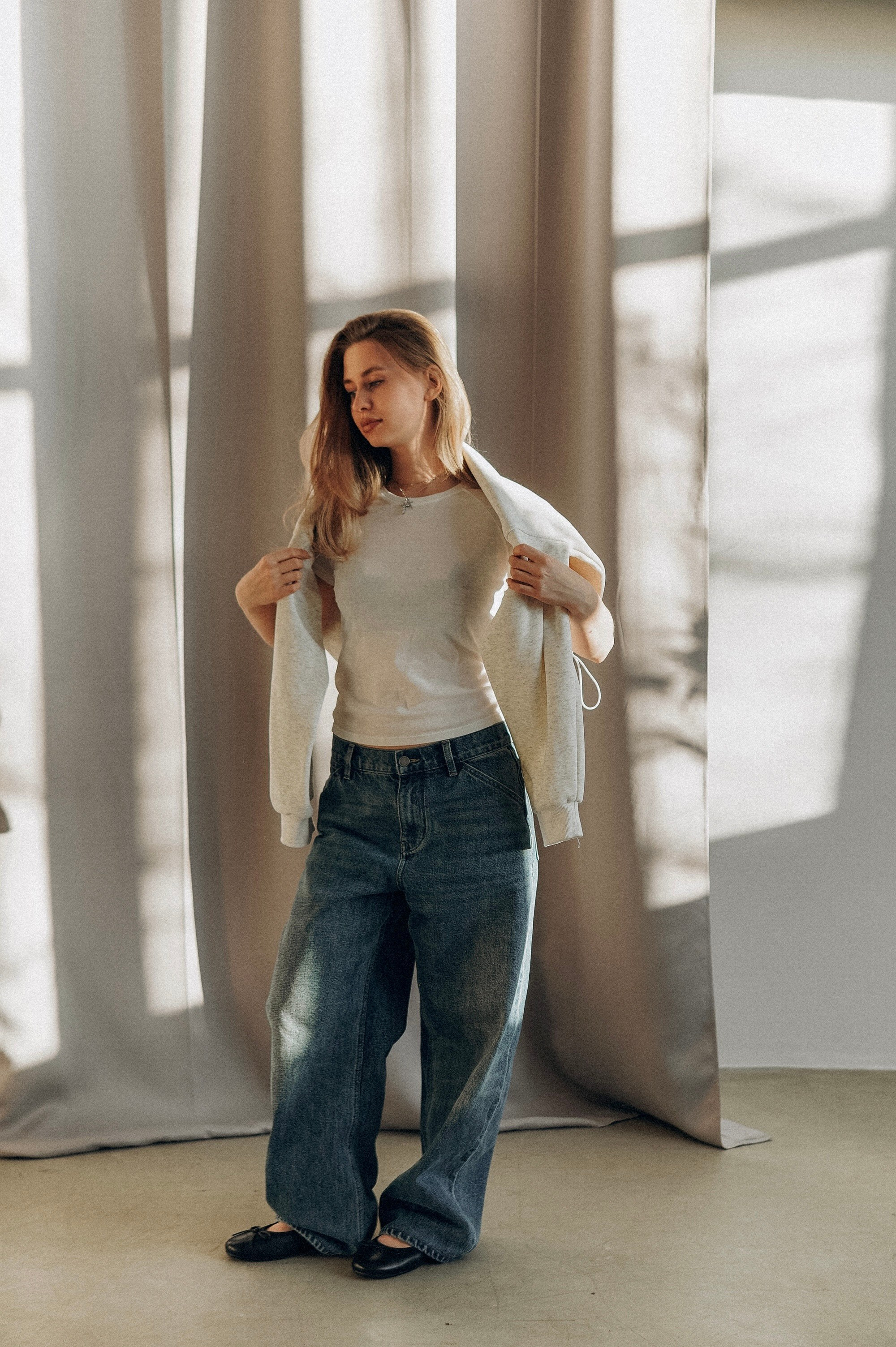 Arina. Я — Алёна и я фотографирую красиво (е)