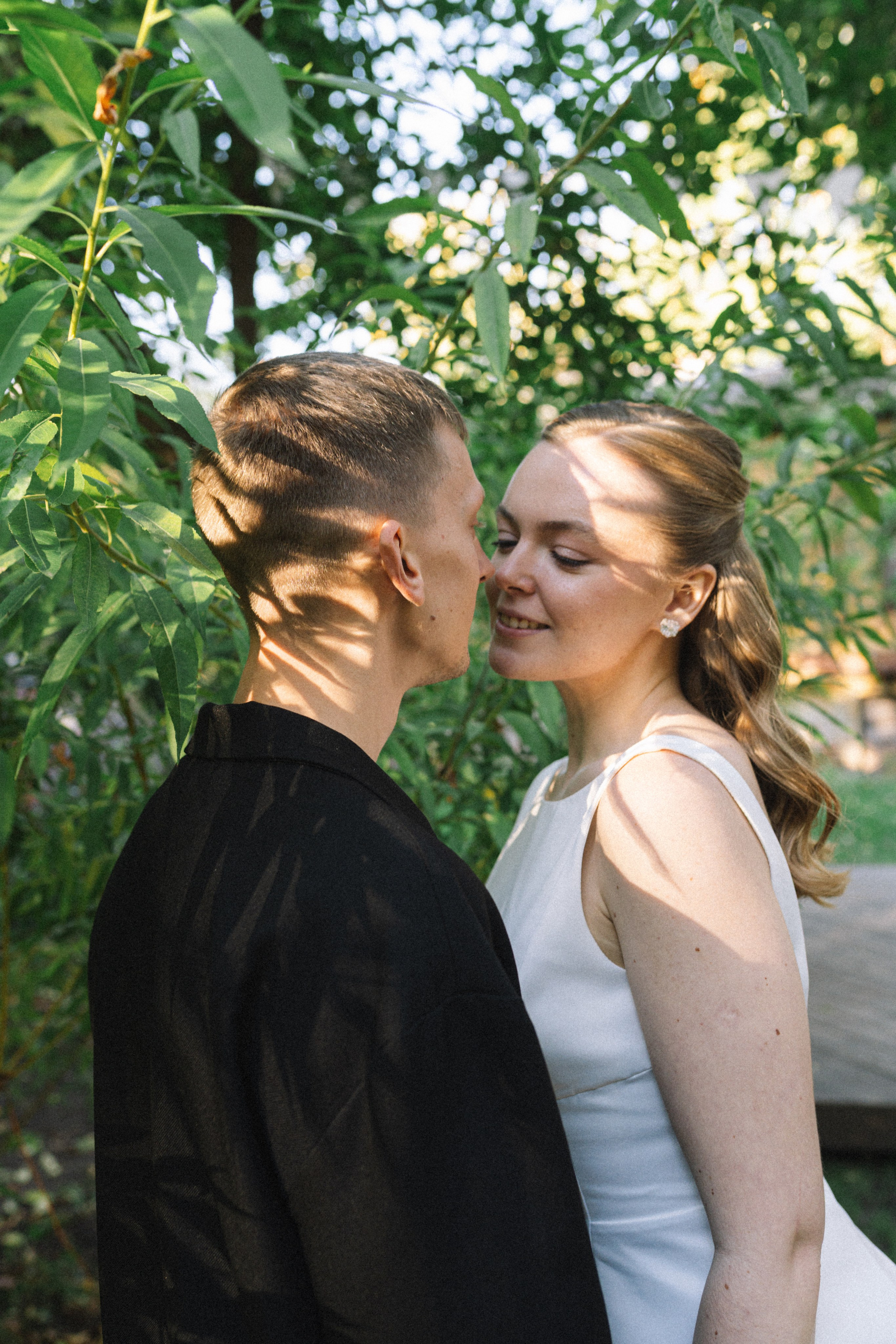 Alixey & Polina. Я — Алёна и я фотографирую красиво (е)