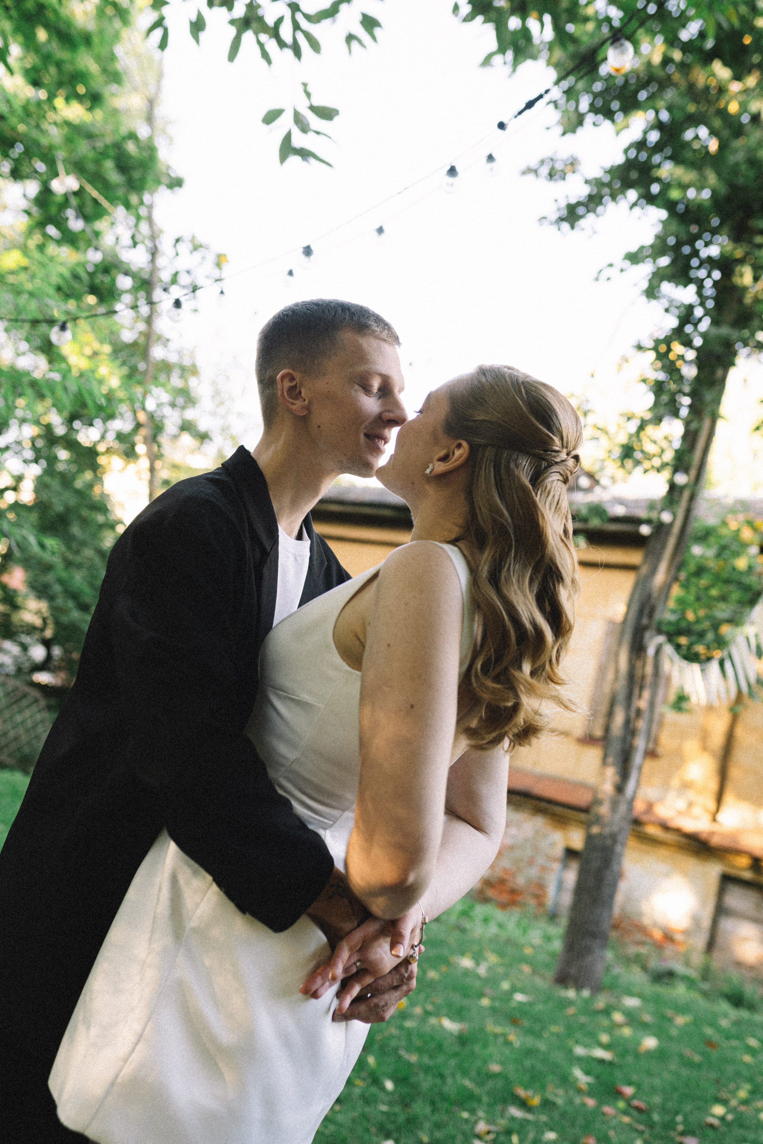 Alixey & Polina. Я — Алёна и я фотографирую красиво (е)