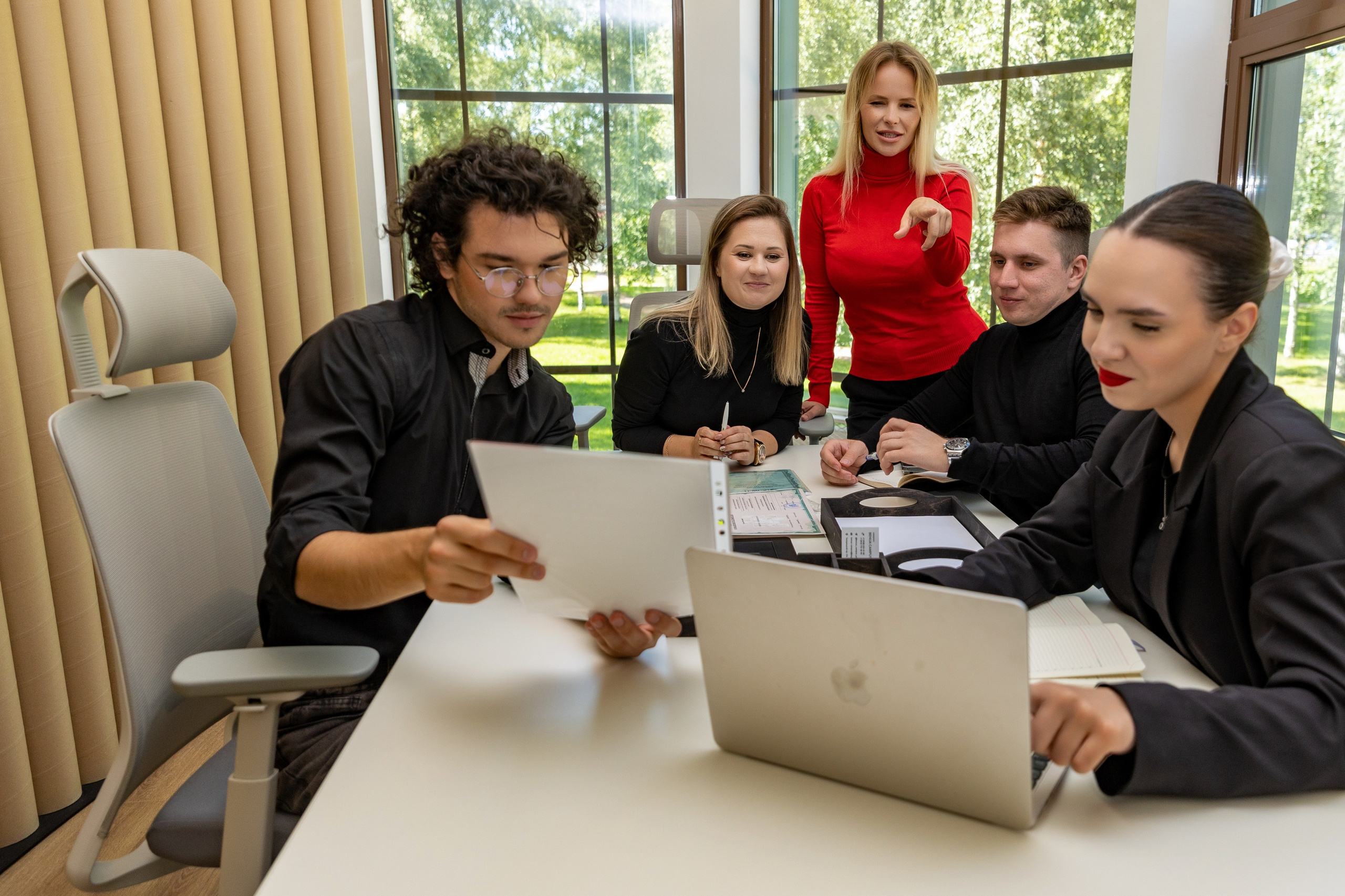 Съемка в офисе Невский. Фотограф в Санкт-Петербурге Закута Ольга