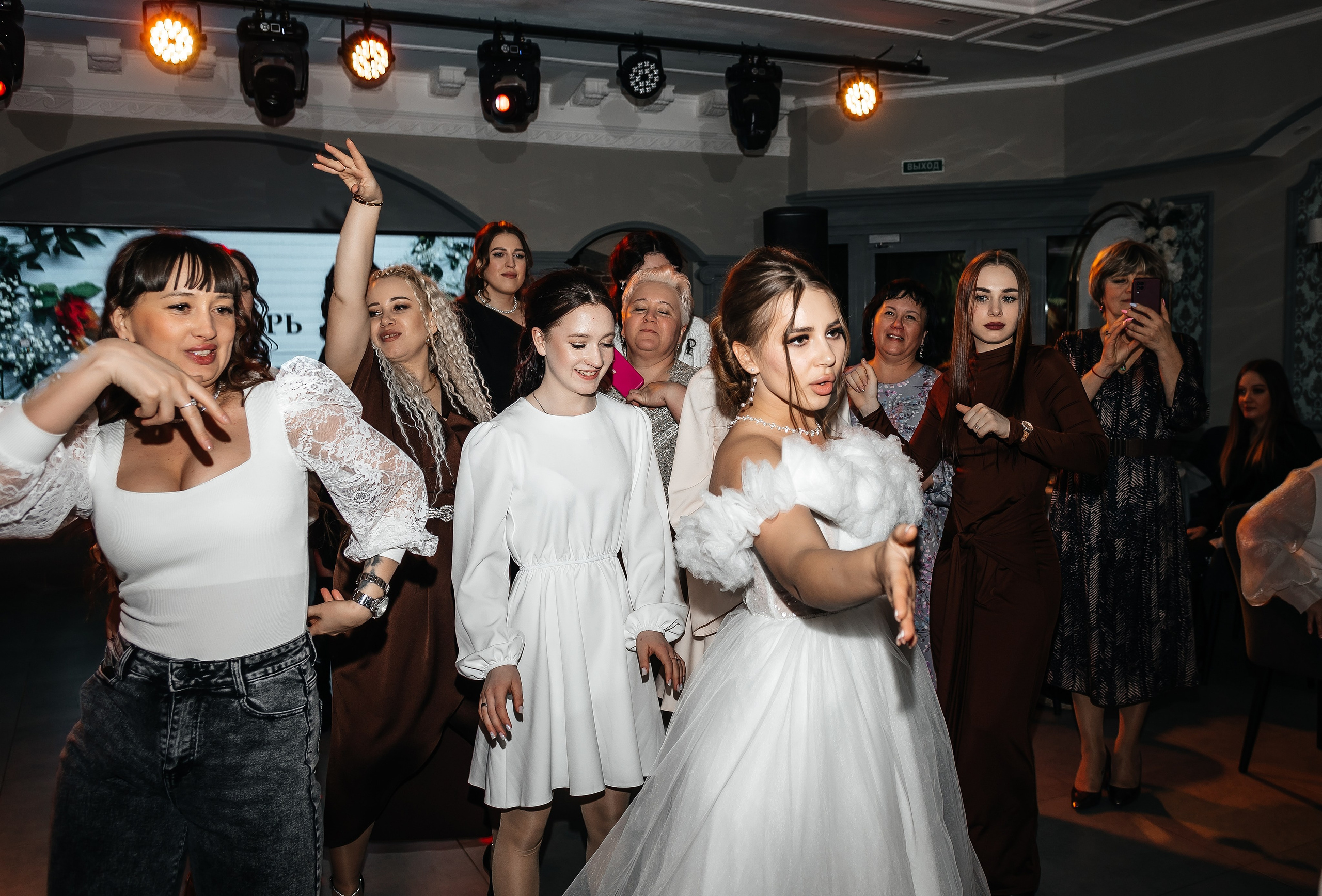 Вероника & Игорь | 22.02.25. Свадебный и семейный фотограф в Омске Евгения Хакимова