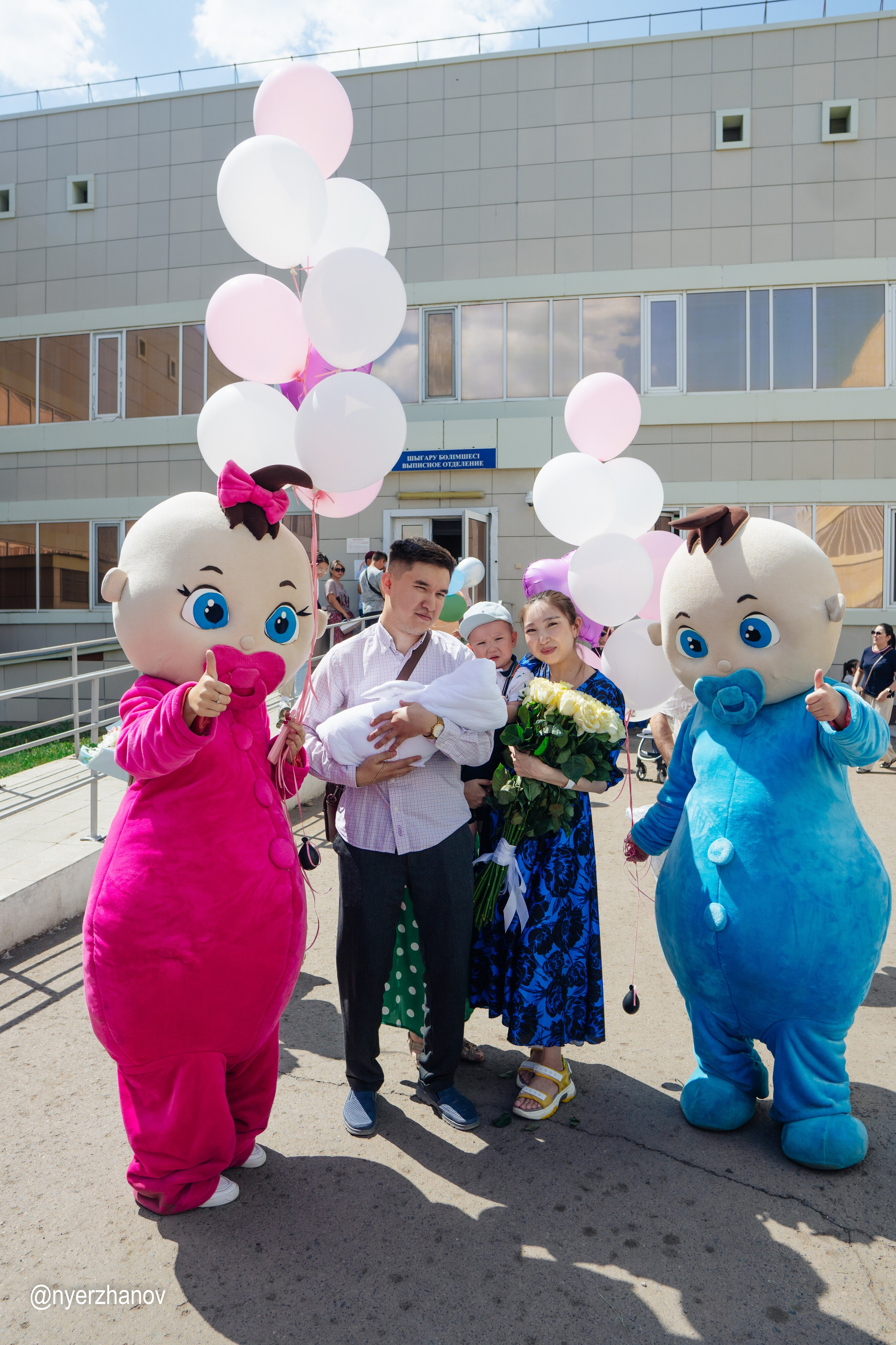 Алан. Уличный и студийный фотограф в Астане Ержанов Нурасыл