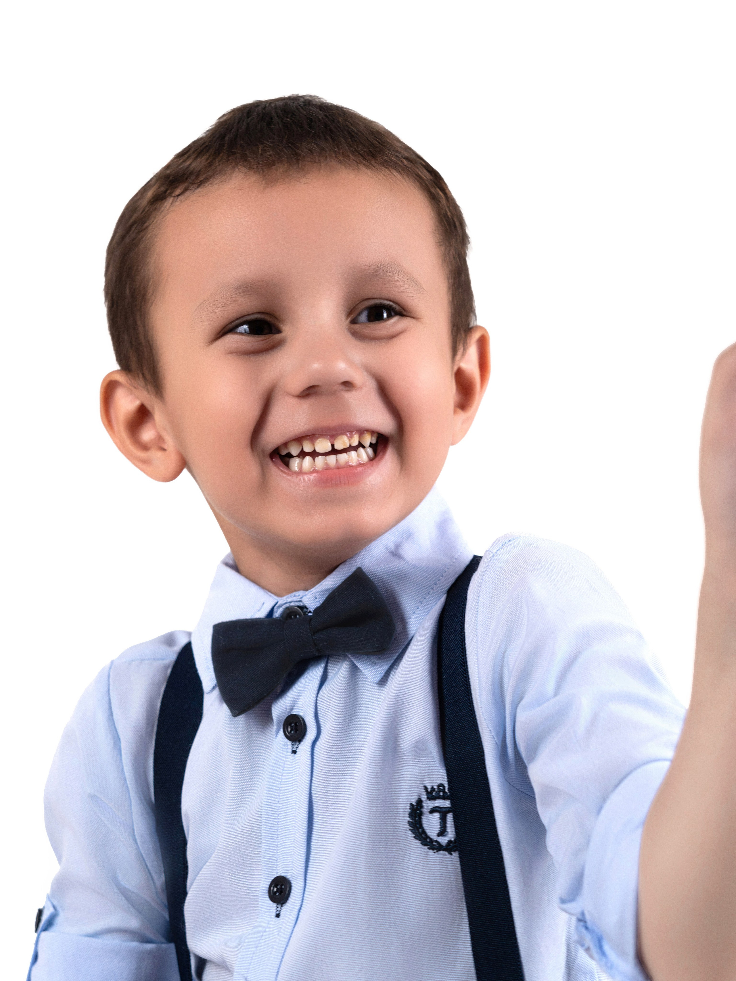 Детский костюм джентльмена, модельная съемка для маркетплейсов. Олейник Денис — предметный фотограф, фотограф для маркетплейсов в Казани