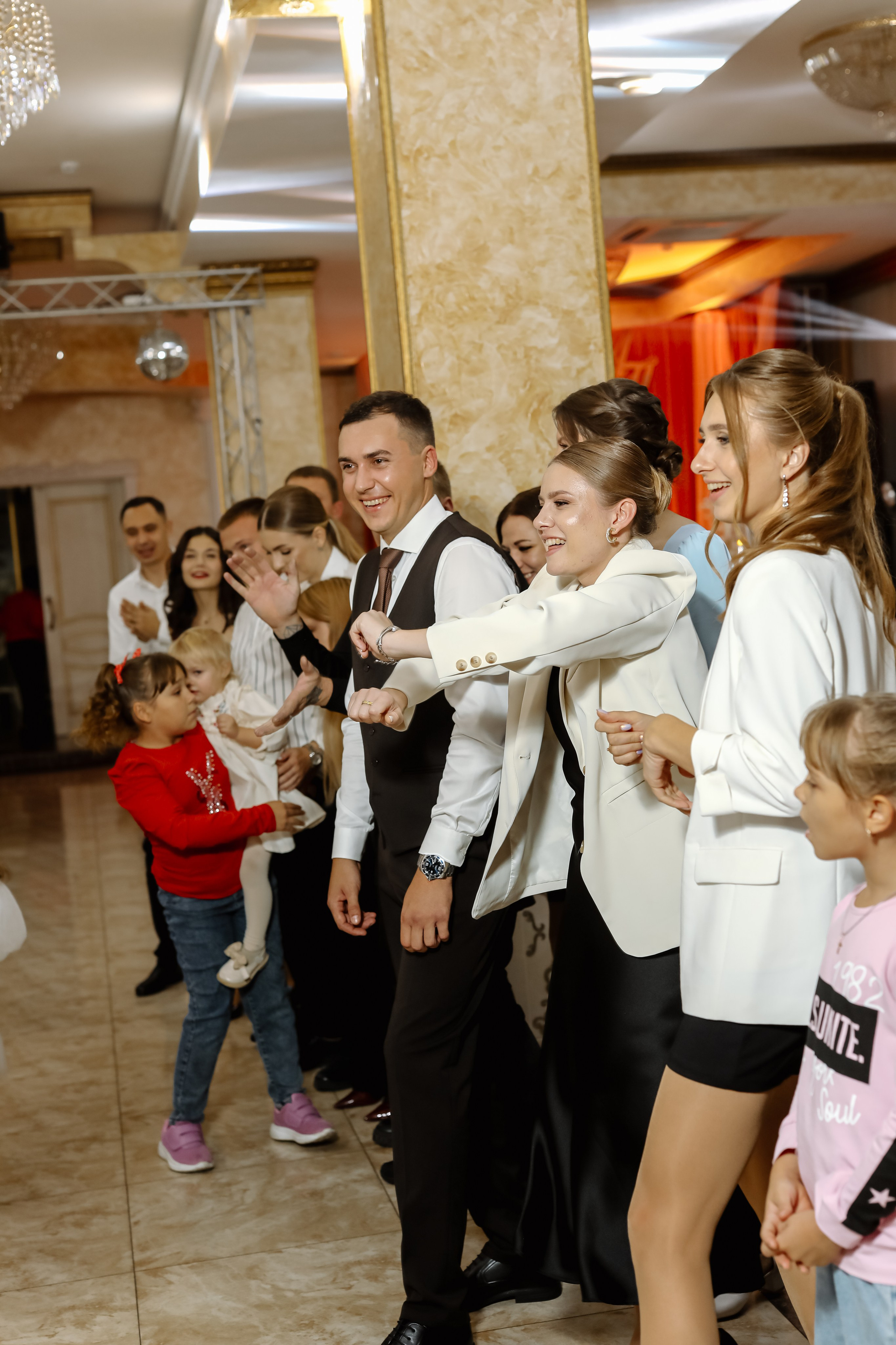 Полина и Артем.Славянск-на-кубани. Фотограф Славянск на кубани Краснодар