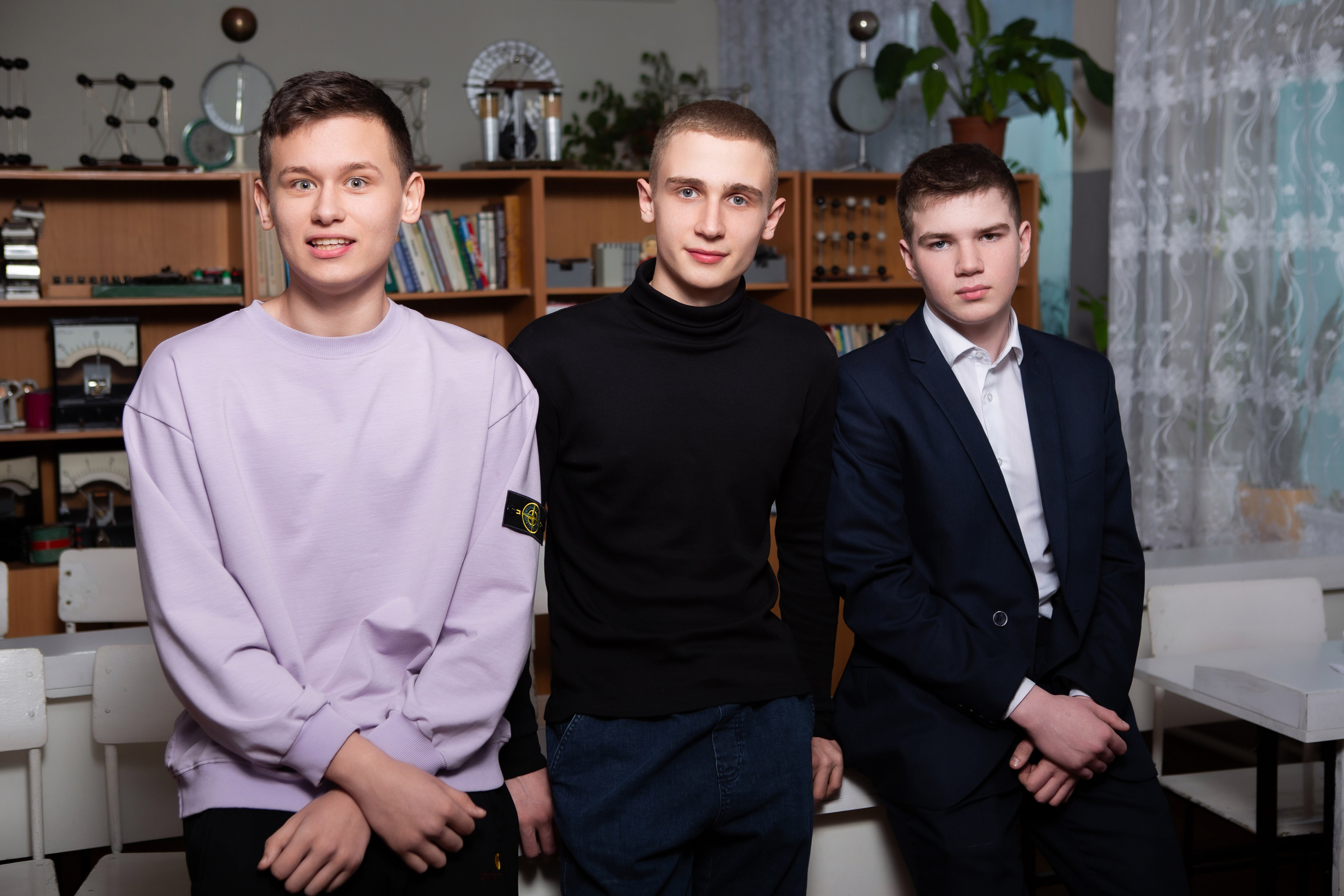 ОТВЯЗНАЯ СЪЕМКА В КЛАССЕ (9 КЛАСС). Профессиональный фотограф в Мценске и Орловской области