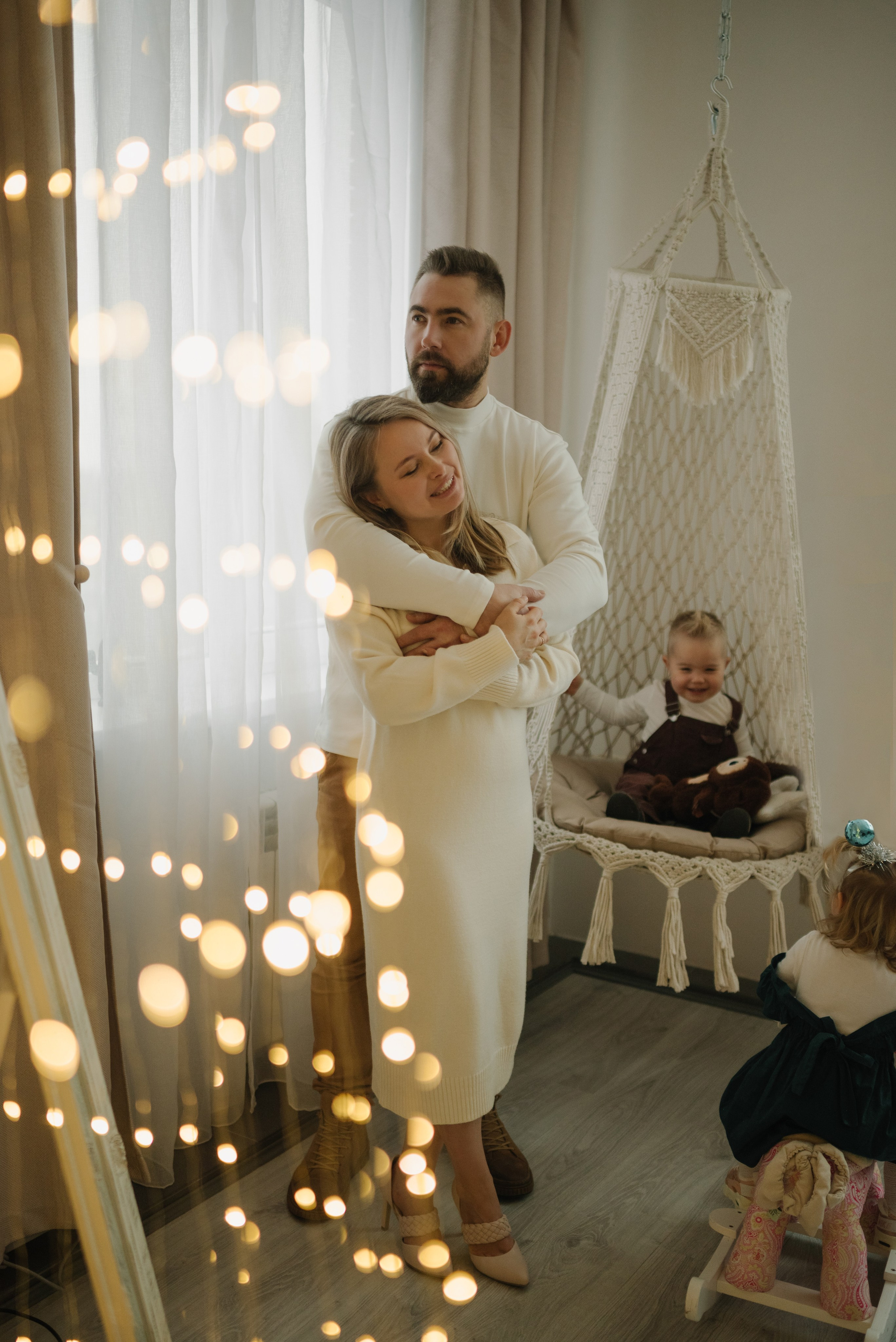 Маша, Женя, Марьяна, Вася и Вика. Ваш свадебный и семейный фотограф