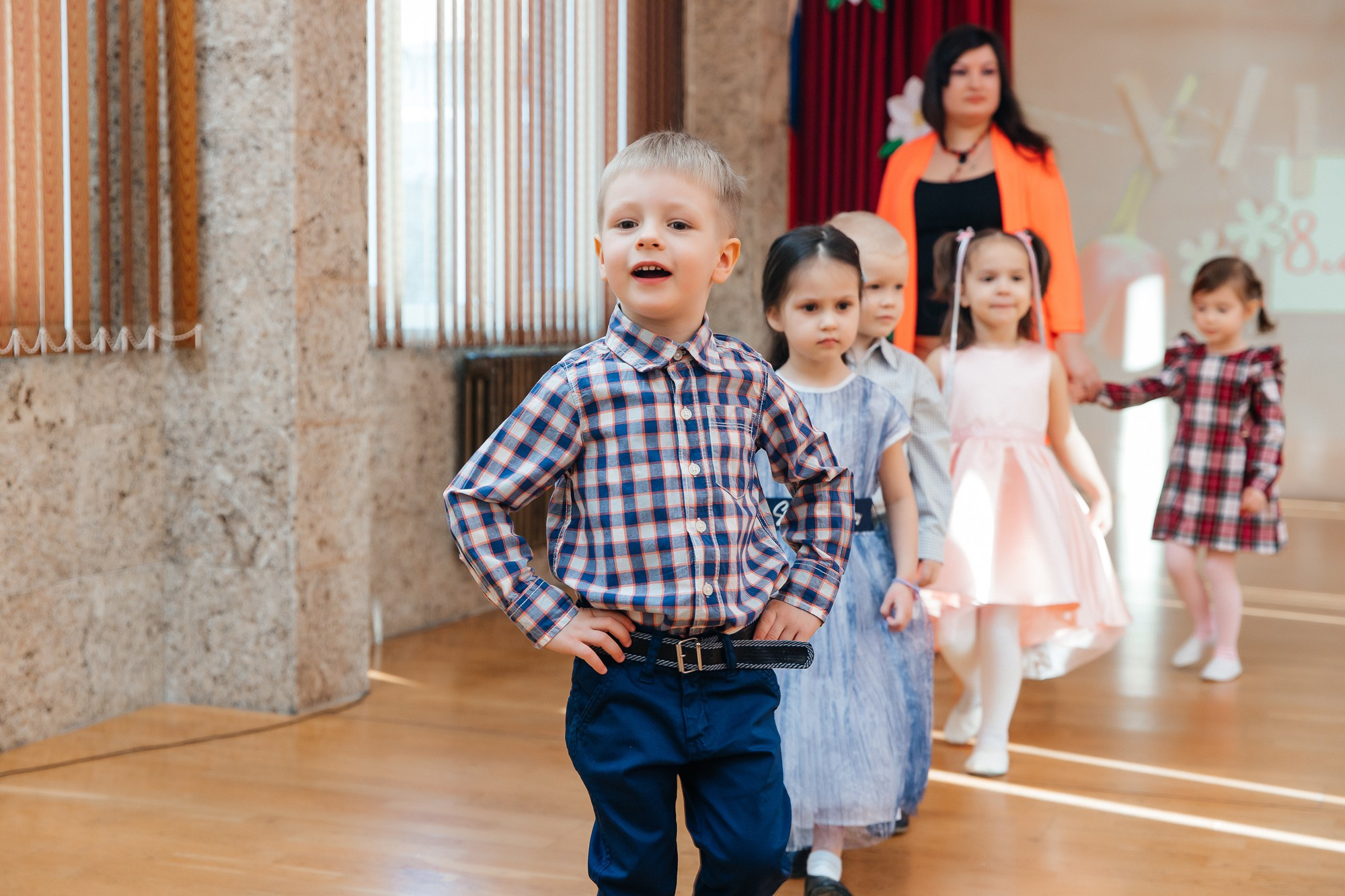 Детский сад № 93 — Утренник (07.03.2023). Свадебный и семейный фотограф Крамар Наталья