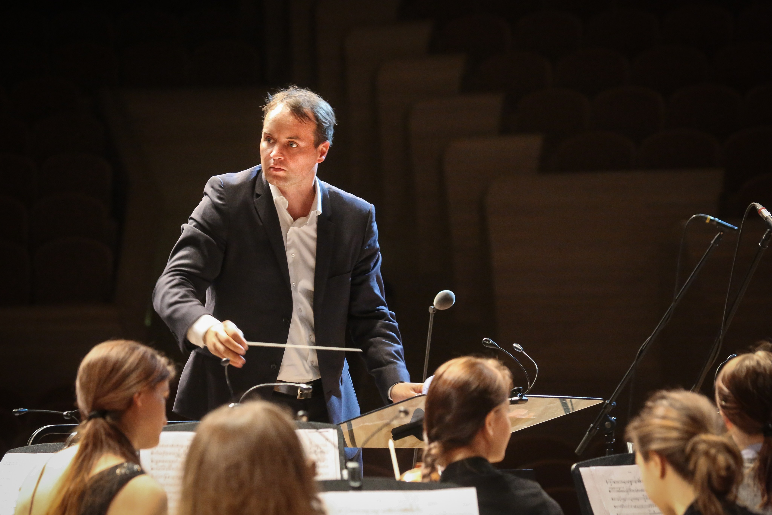 Музыкальные таланты Содружества. Дарья Письменюк / Darya Leitstern — фотограф, музыкант, журналист, путешественник