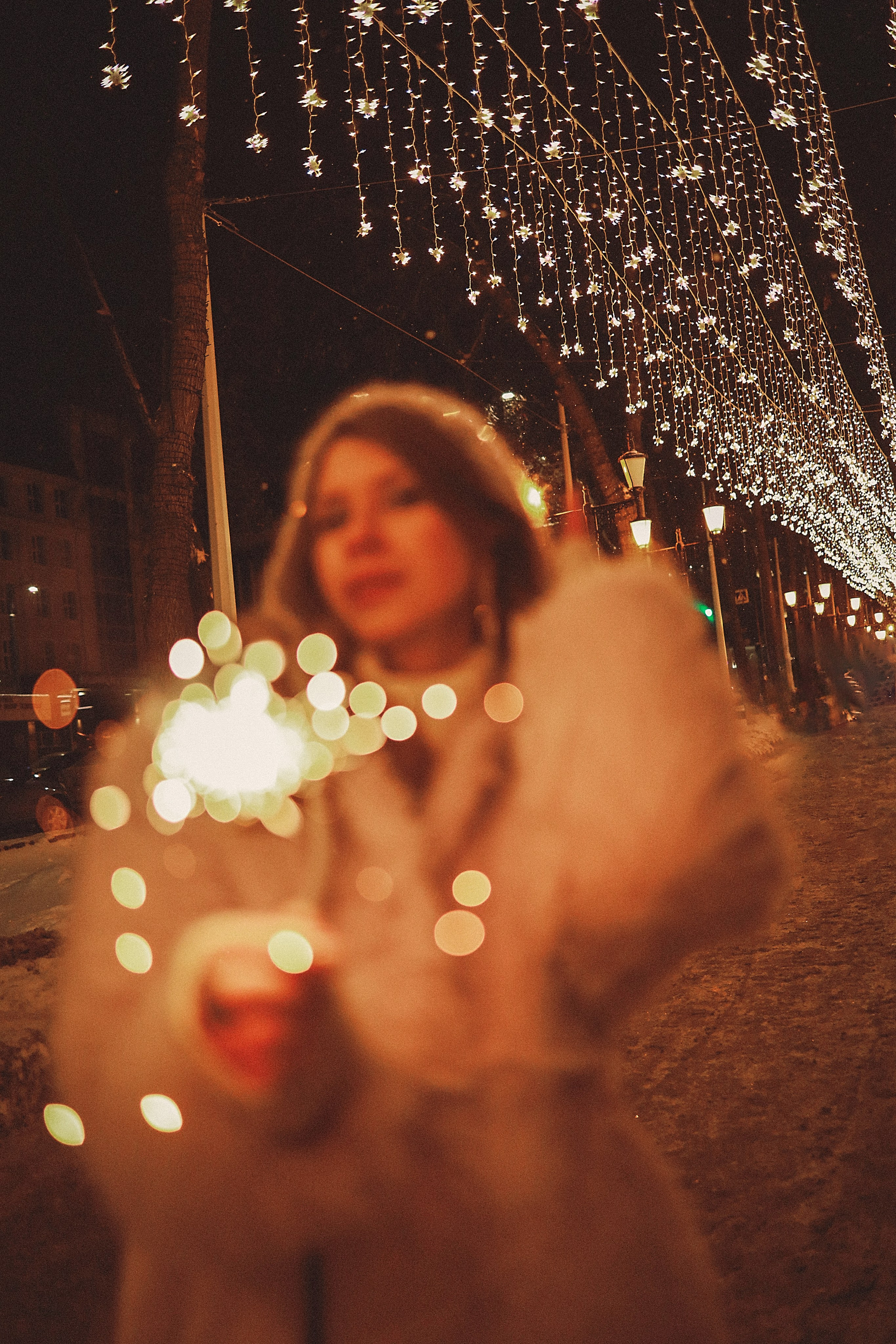 Фотосессия на улице в огоньках. Иванова Ирина Свадебный и семейный фотограф г. Уфа