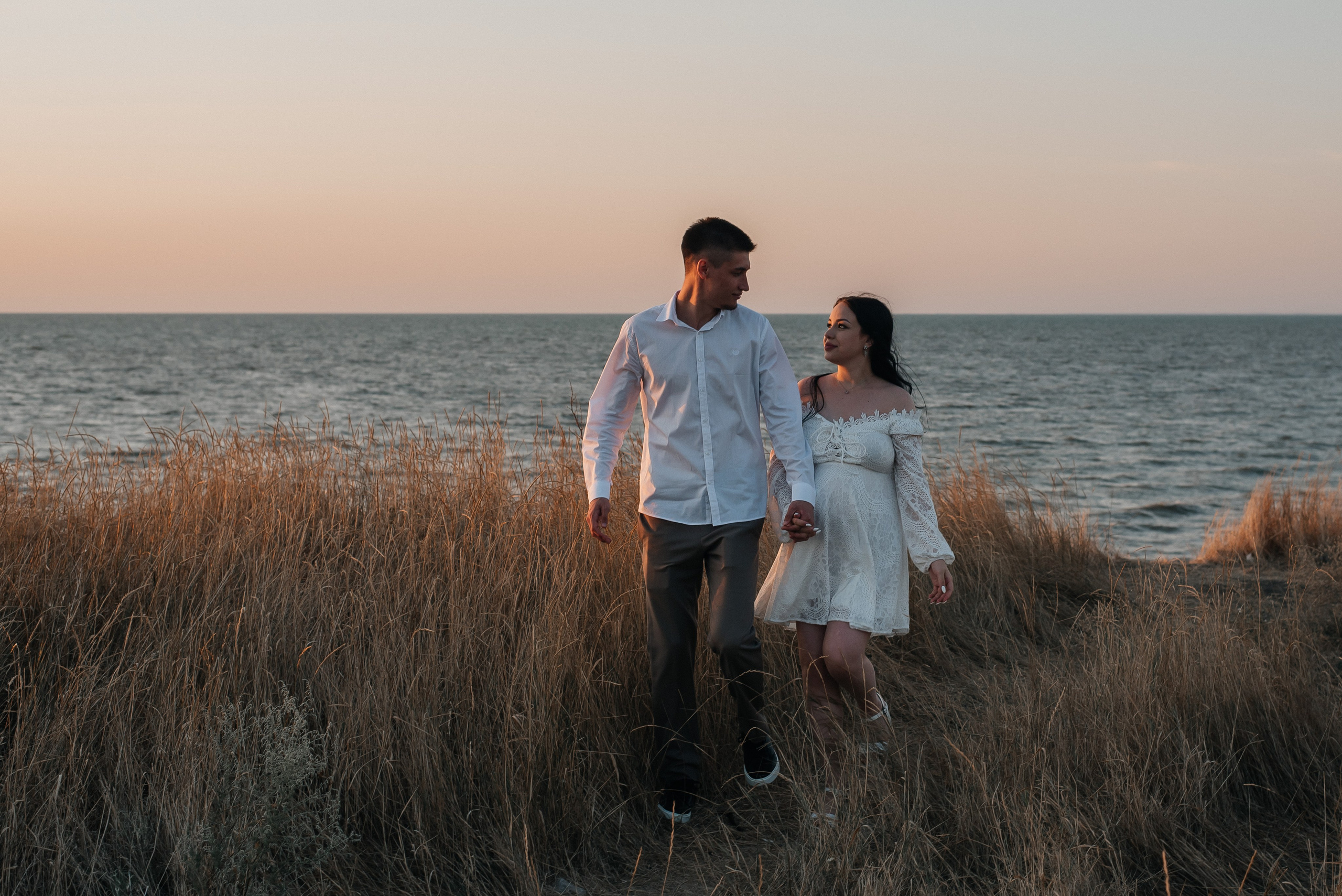 Свадебная прогулка на маяке. Детский и семейный фотограф выпускной альбом Приморско-Ахтарск