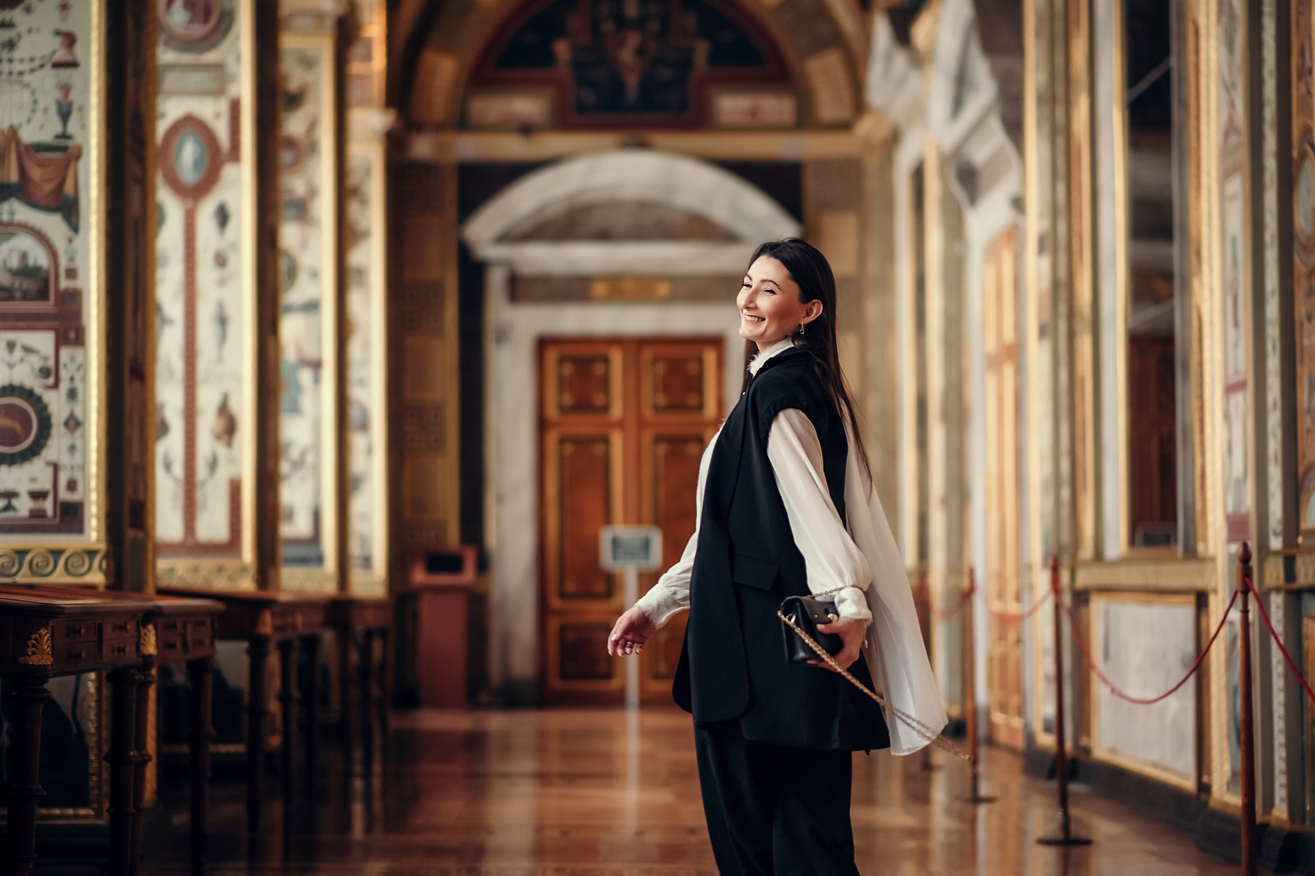 Любовь, фотосессия в Эрмитаже. Фотограф в Санкт- Петербурге Мария Золотарь