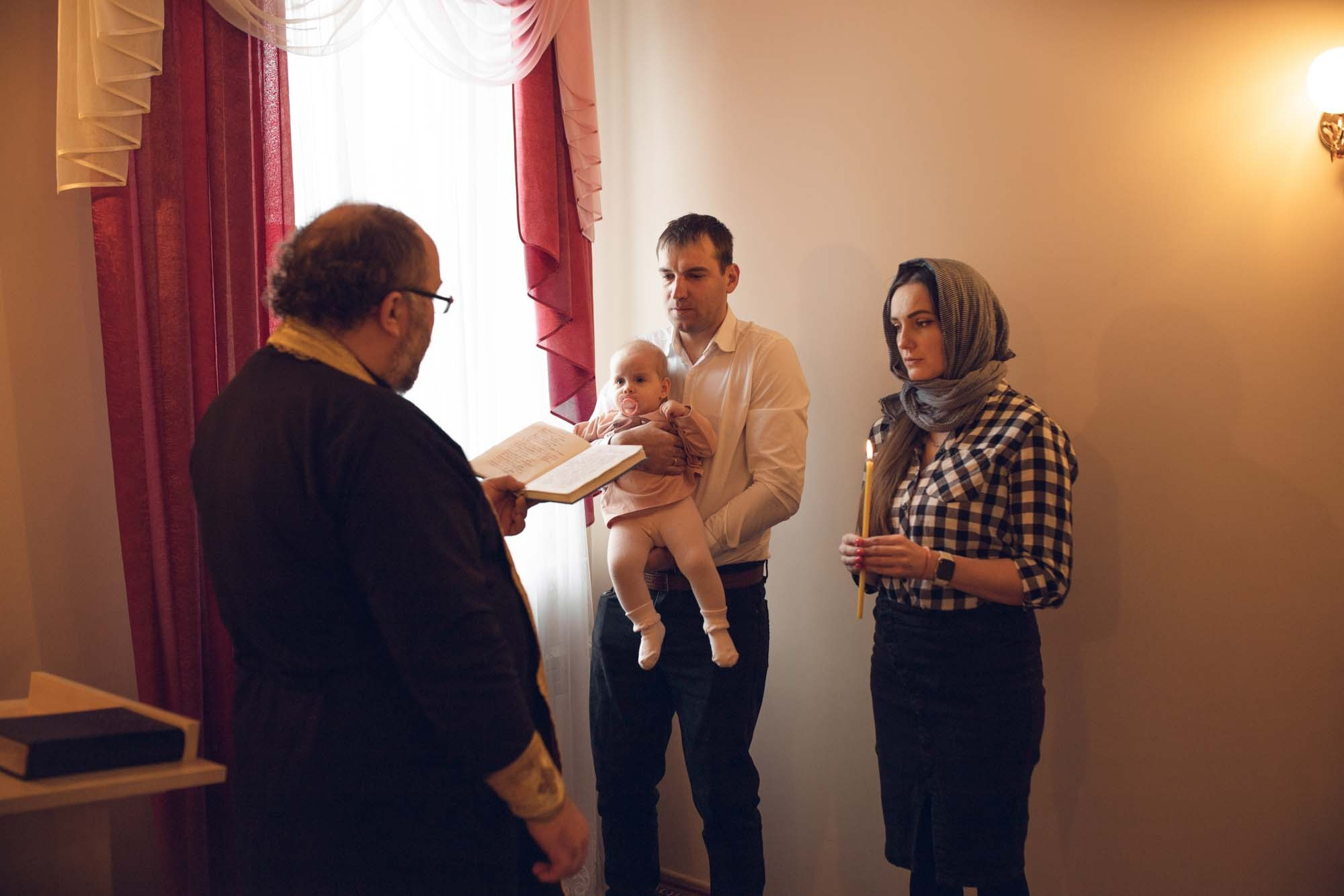 Крещение Мии. Фотограф таинства крещения в Бресте Светлана Будько