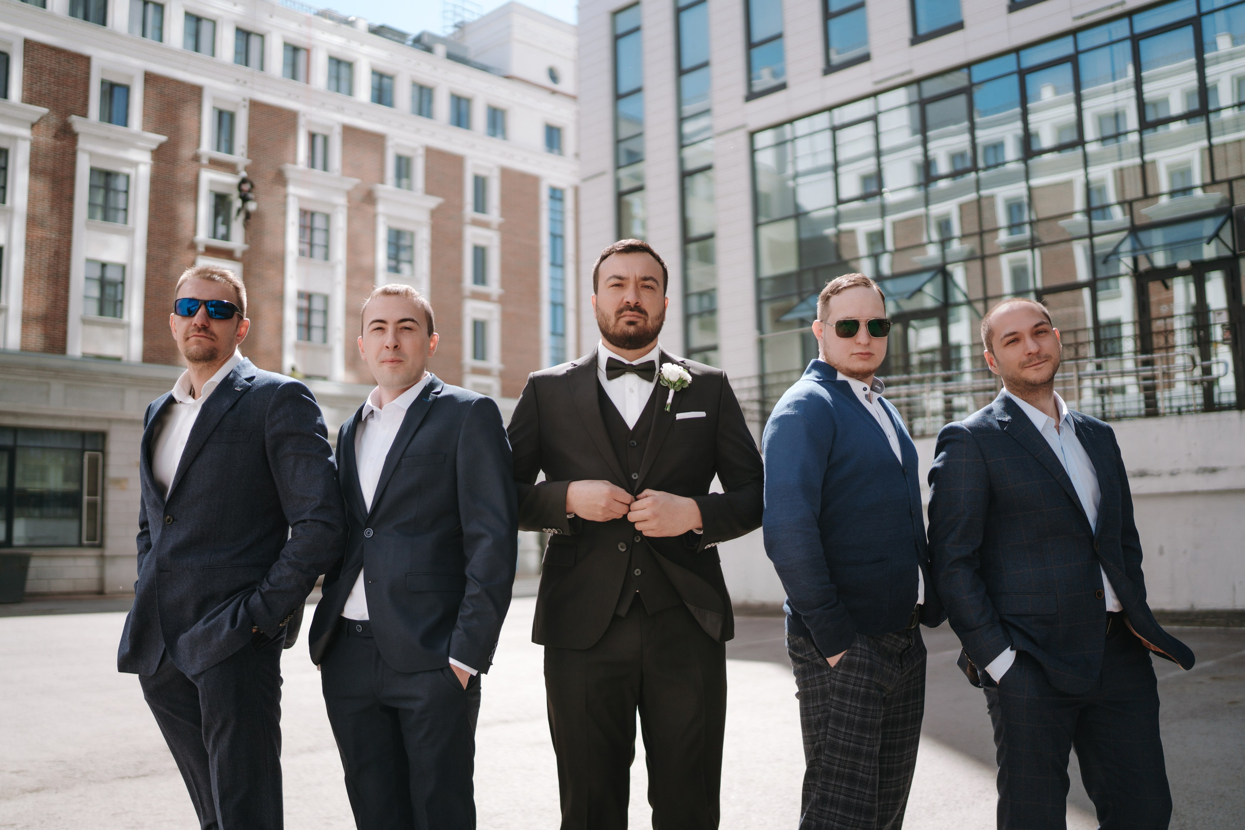 Свадебная фотосессия Радика и Дианы — Уфа, Nesterov Plaza, ЖК Империал, Президент Отель, шатёр М5