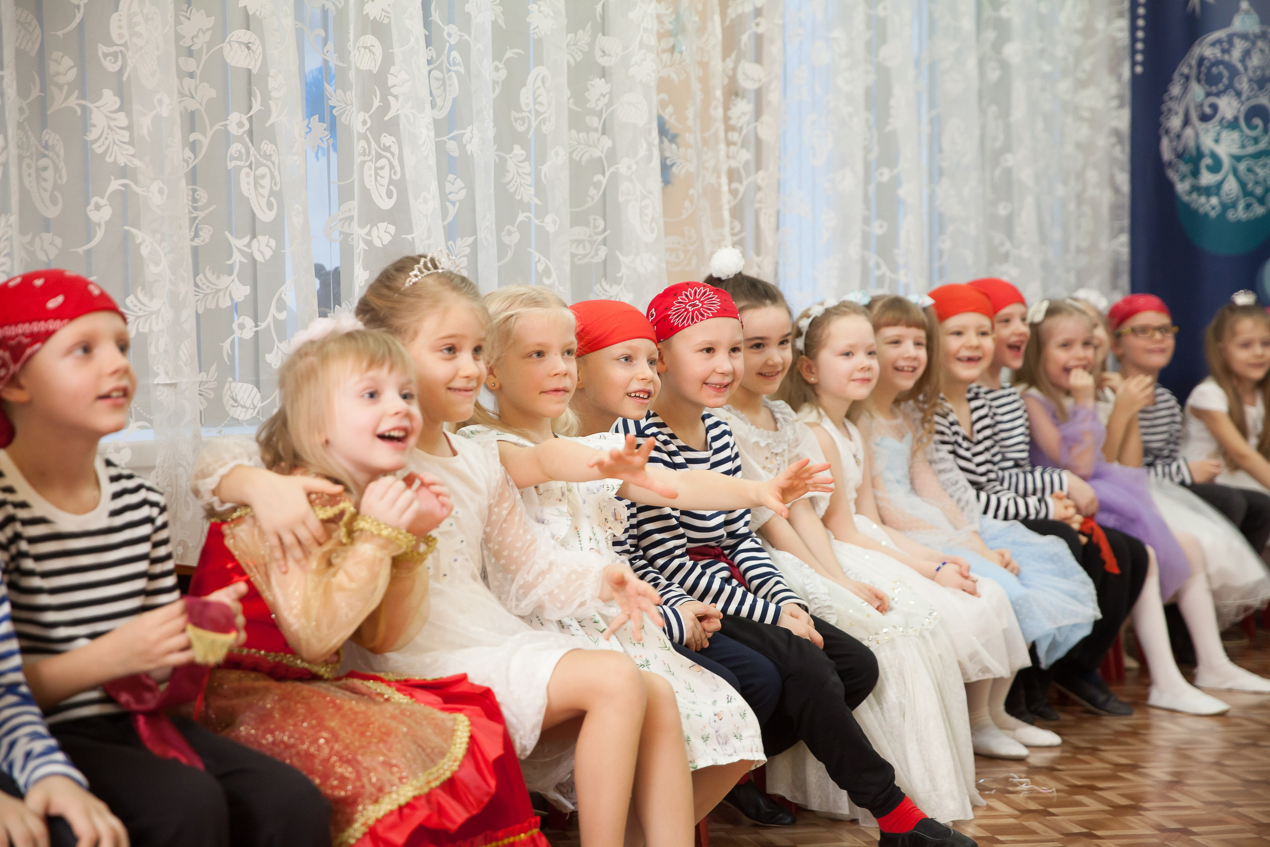 Новый Год 1508. Выпускные альбомы Москва. Фотограф Шукурова Кристина