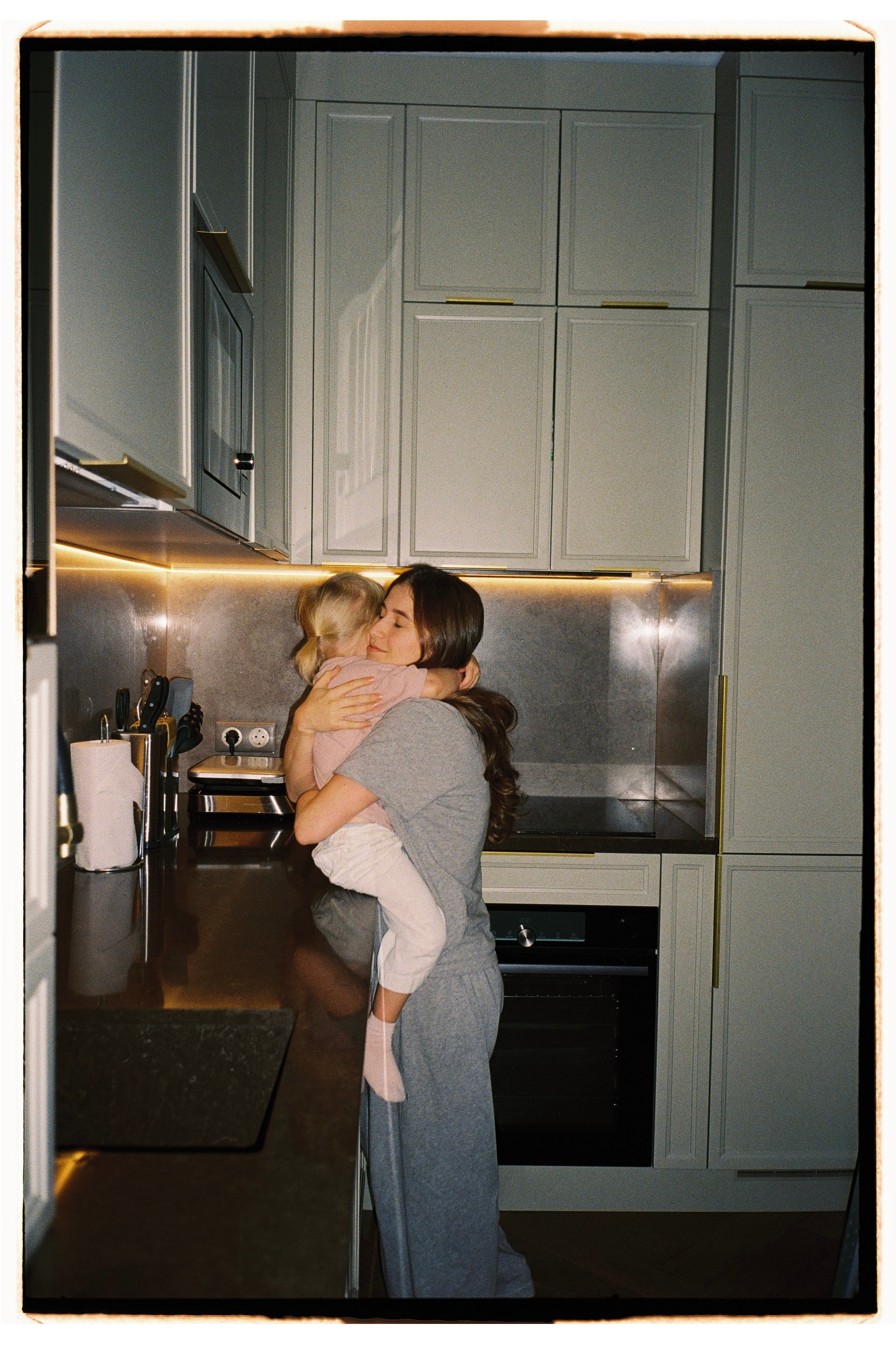 A&v. Плёночный фотограф — Москва