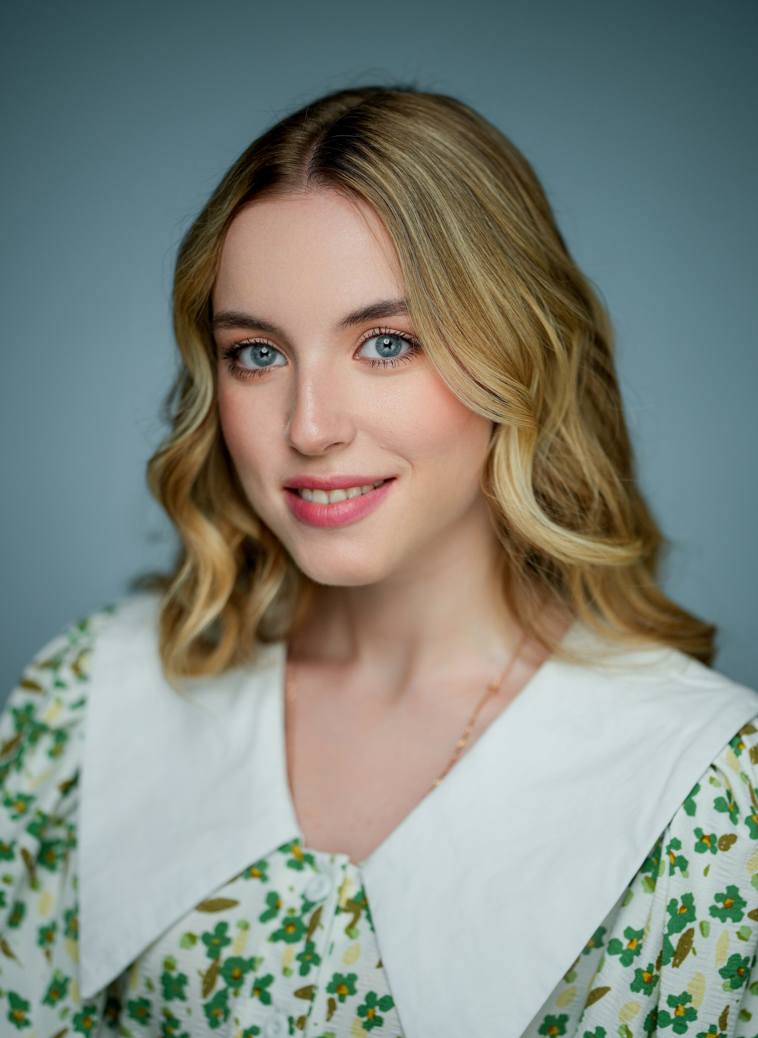 Актриса Полина Долгова. Портретная съемка в Москве, студийный фотограф Игорь Фомин