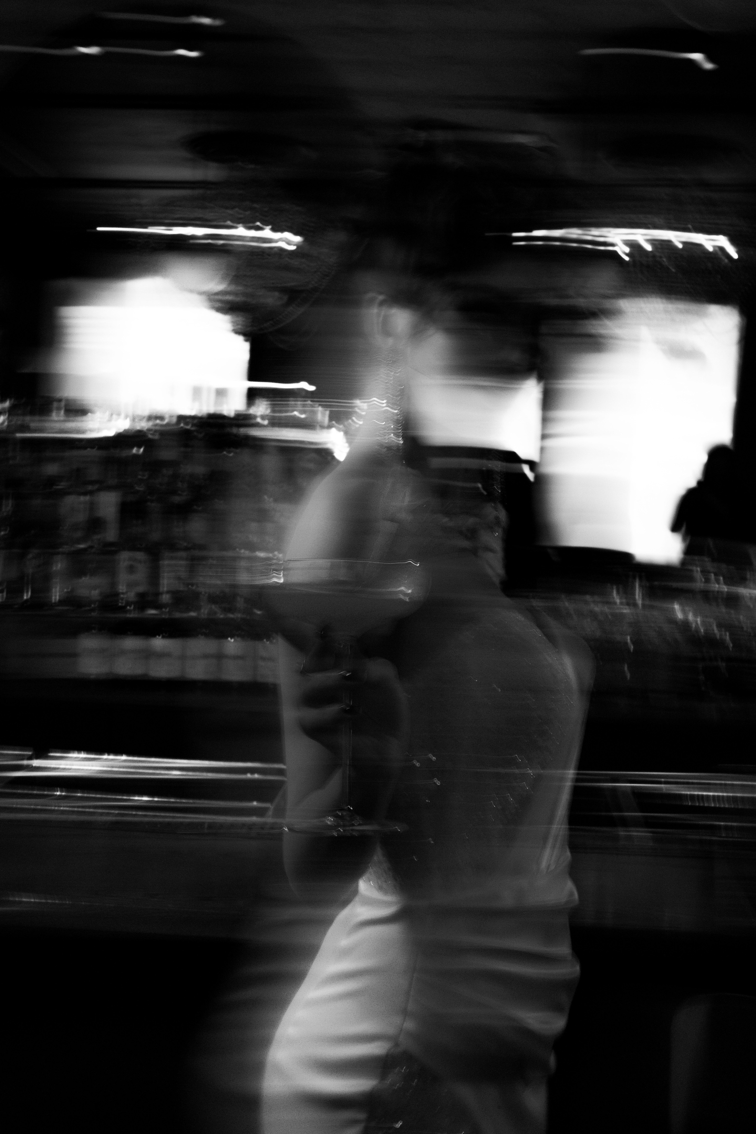 Свадебная серия в баре. Свадебный и семейный фотограф  во Владивостоке Ольга Украинец