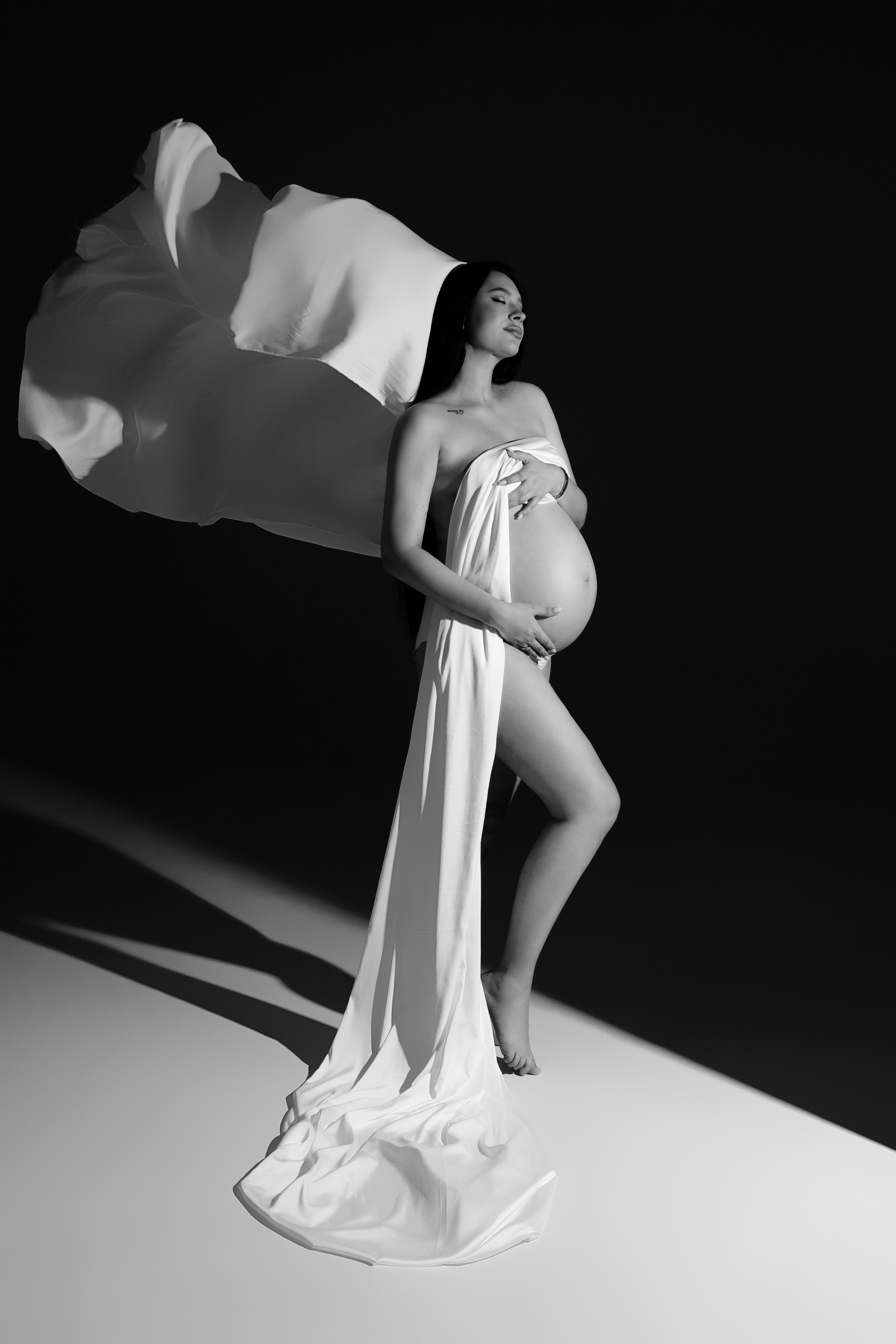 Беременность. Юлия Амели — фотограф беременности и материнства во Владивостоке