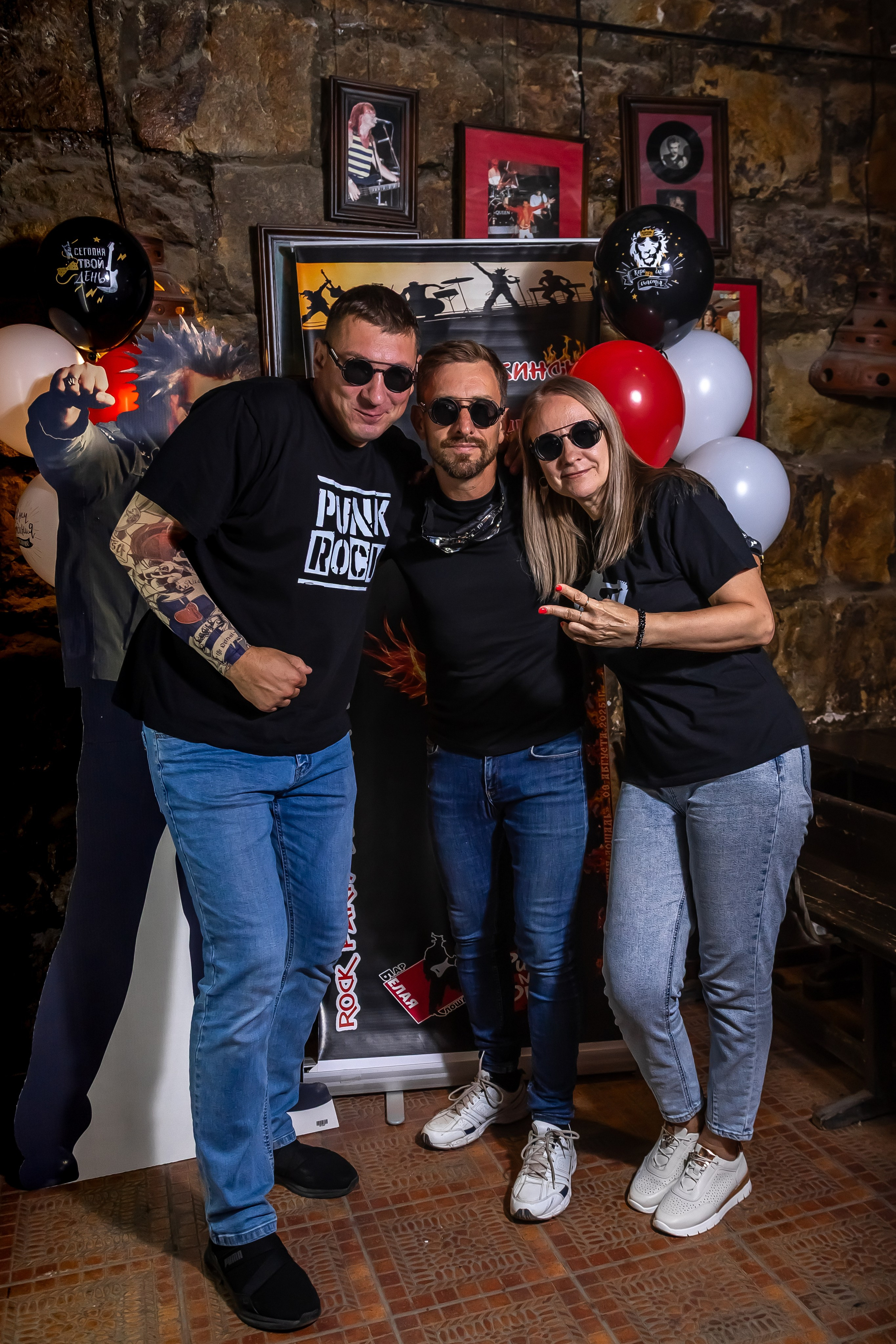 День Рождения Алексея в баре «Белая Лошадь». Фотограф в Волгограде Норченко Светлана