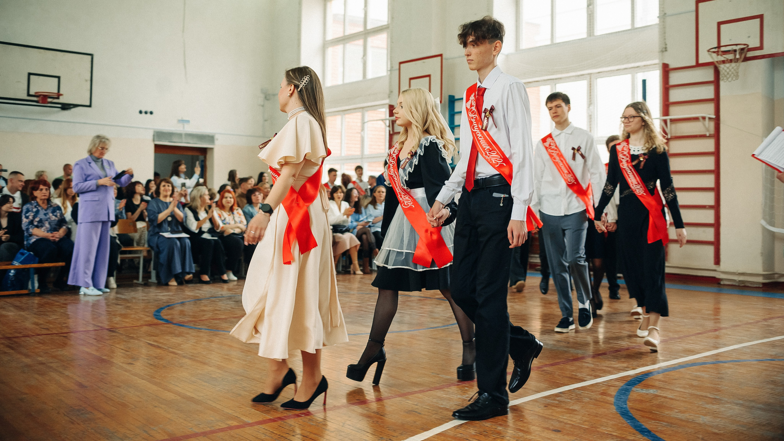 Последний звонок. Свадебный фотограф в Екатеринбурге Артём Зайнетдинов