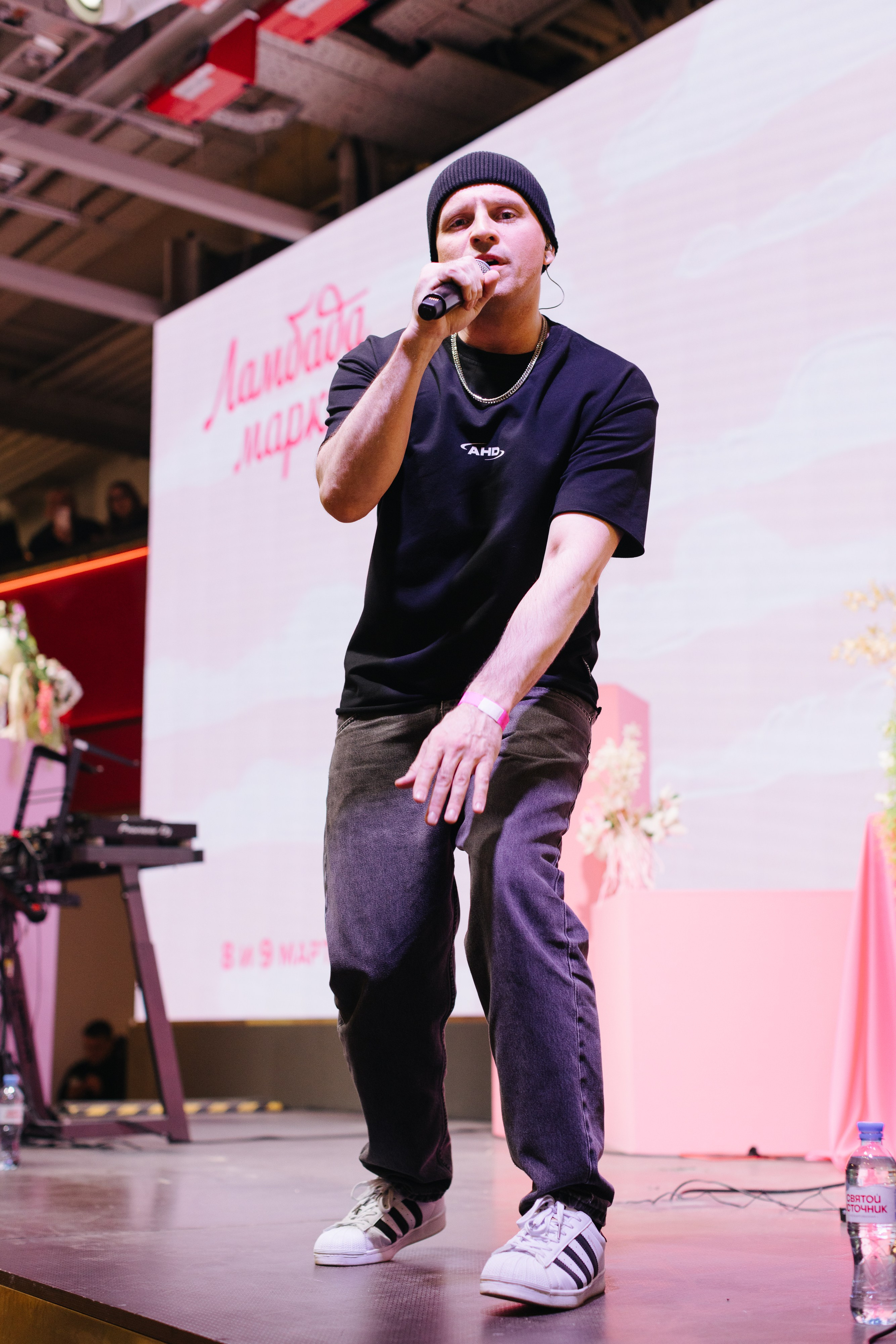 7–8 марта 2025 в пространстве «Три вокзала. Депо» / День 2 / фото Валерий Белобеев. Фотоотчеты «Ламбада-маркета»