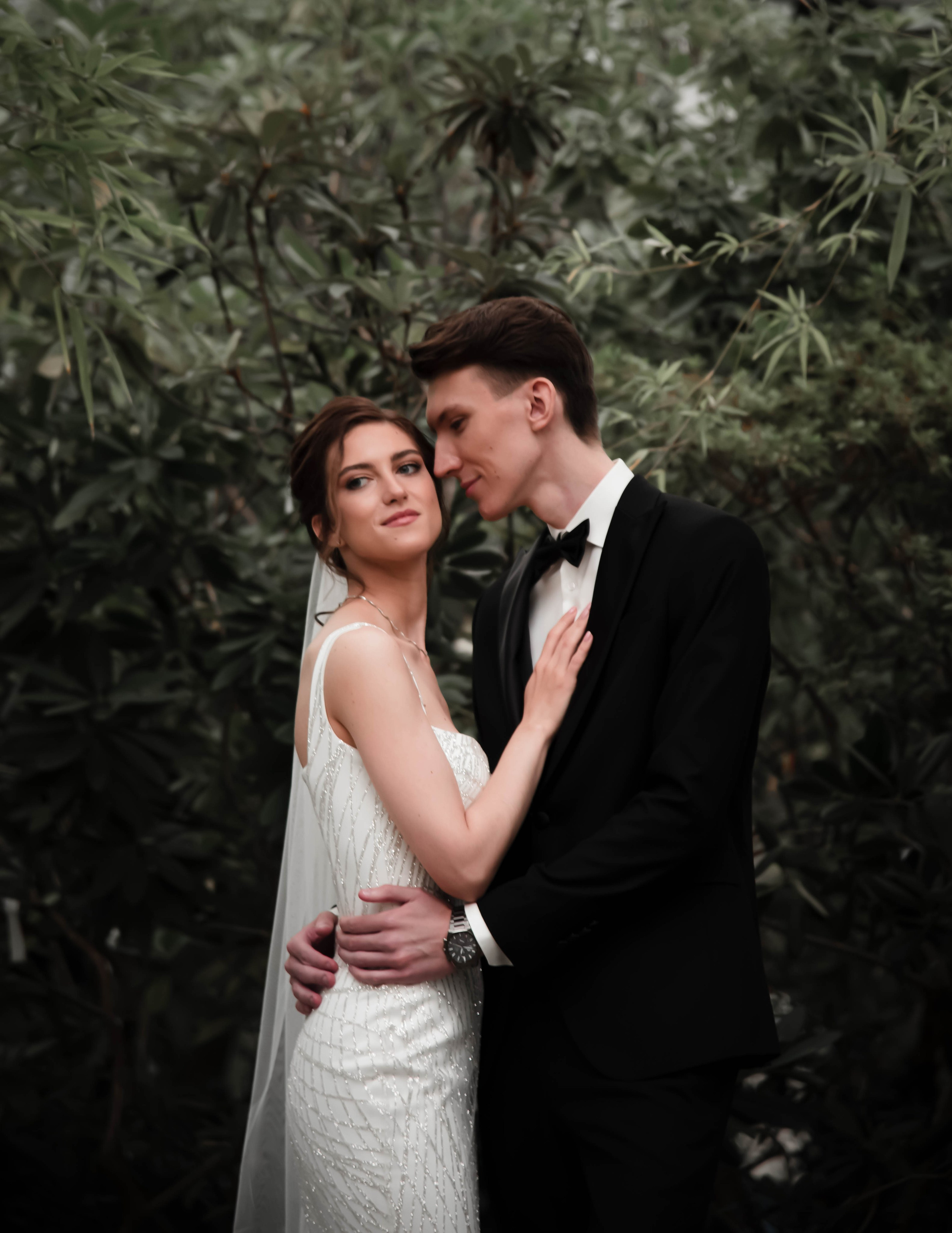 Свадебная фотосессия в Ботаническом саду. Свадебный фотограф Вера Климова