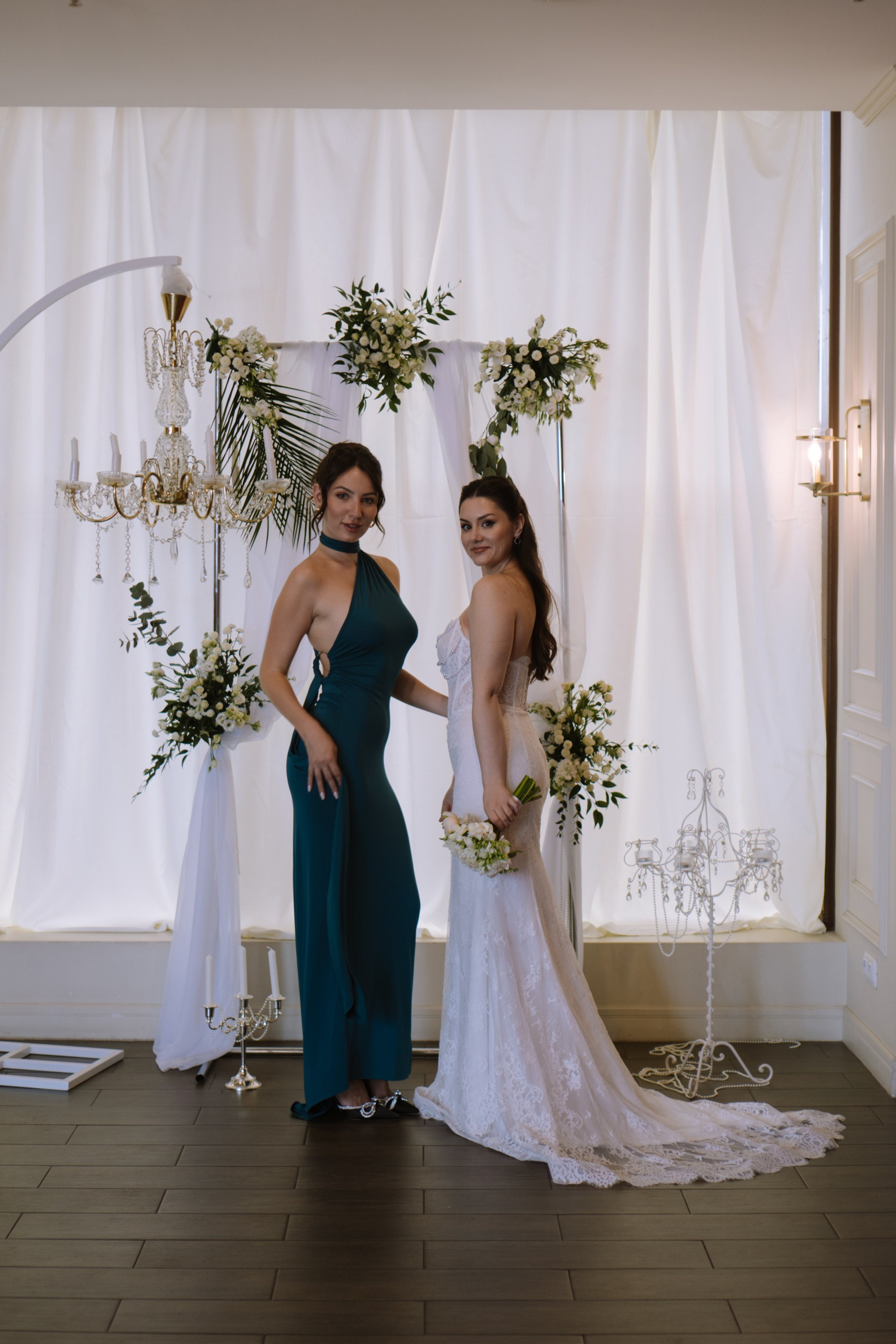 СВАДЕБНЫЙ БАНКЕТ НА ВЛАДИМИРСКОЙ В САНКТ-ПЕТЕРБУРГЕ (КАМЕРНАЯ СВАДЬБА). Профессиональный фотограф, Санкт-Петербург — Виктория Богомолова