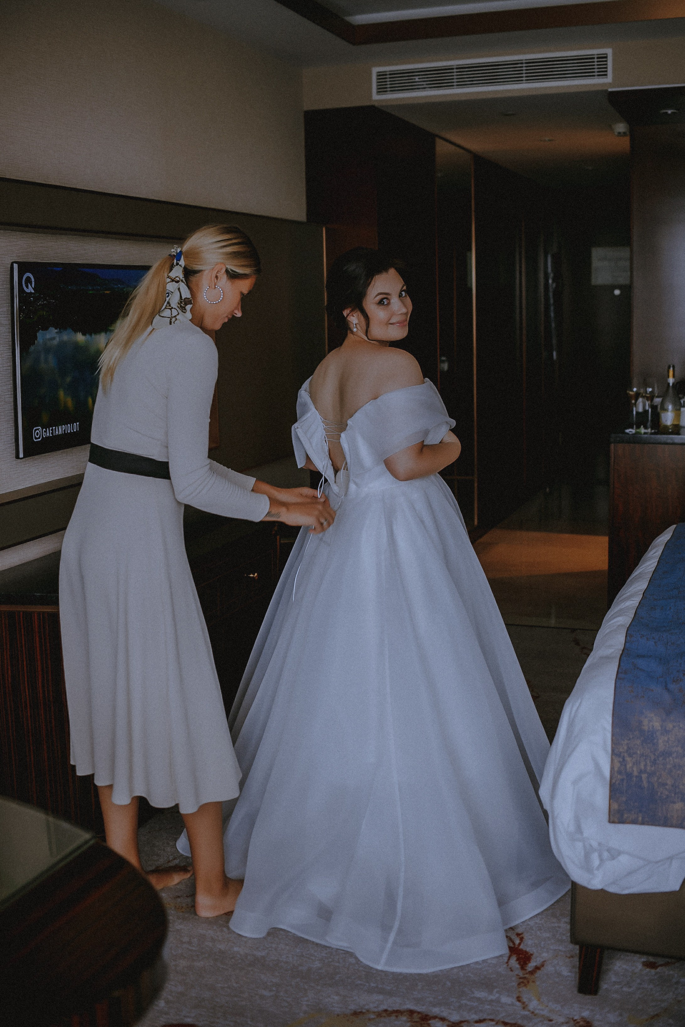 Love.com: Главная страница нашего счастья. Свадебный и семейный фотограф в Москве Сажина Кристина КиМ. Свадебный оператор в Москве Сажин Максим