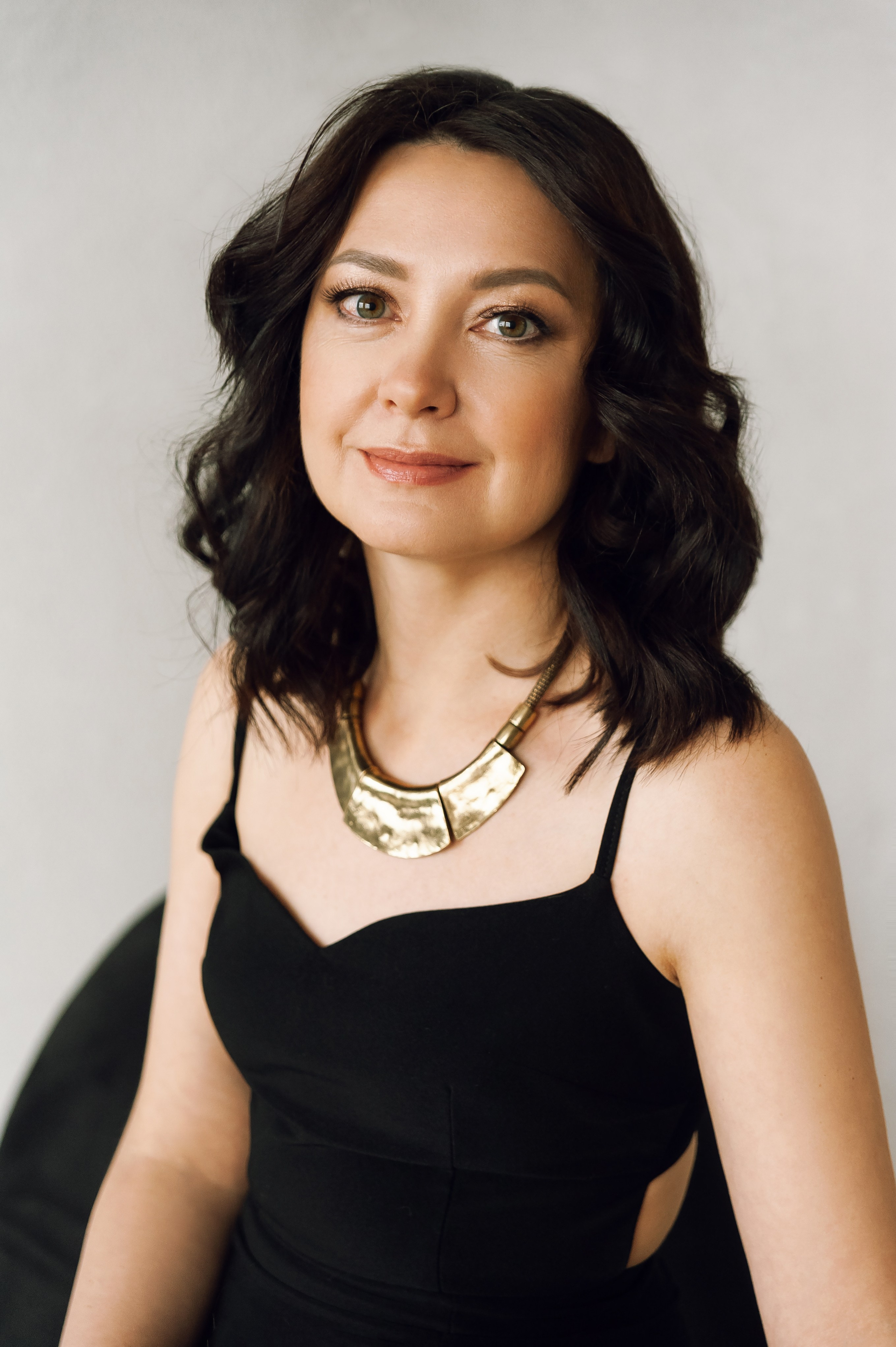 Алсу+Даша, Новый Год в студии. Фотограф в Екатеринбурге Артём Зайнетдинов