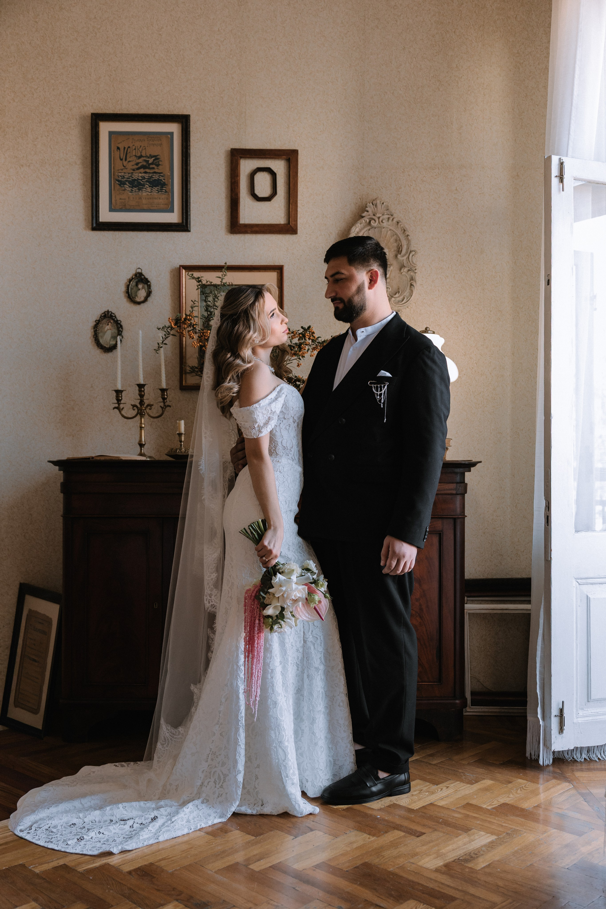 Арина и Норайр (ЗАГС+прогулка). Свадебный фотограф Юлия Галкина Ростов на Дону