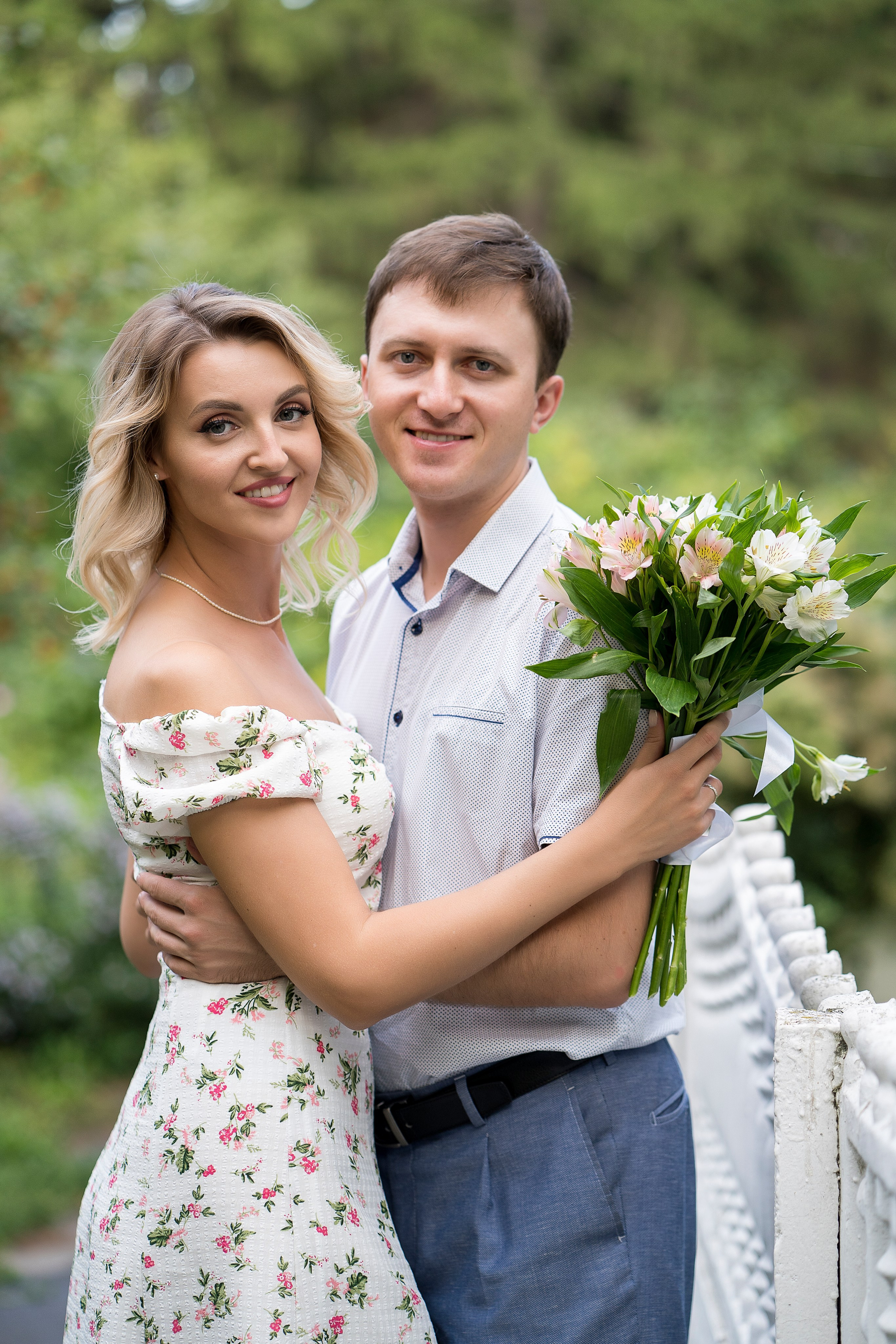 Александра. Главная