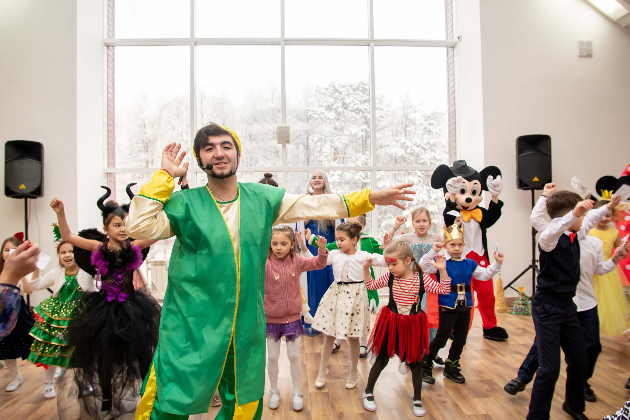 Благотворительный концерт. Часть1: Дети. Репортажный Фотограф