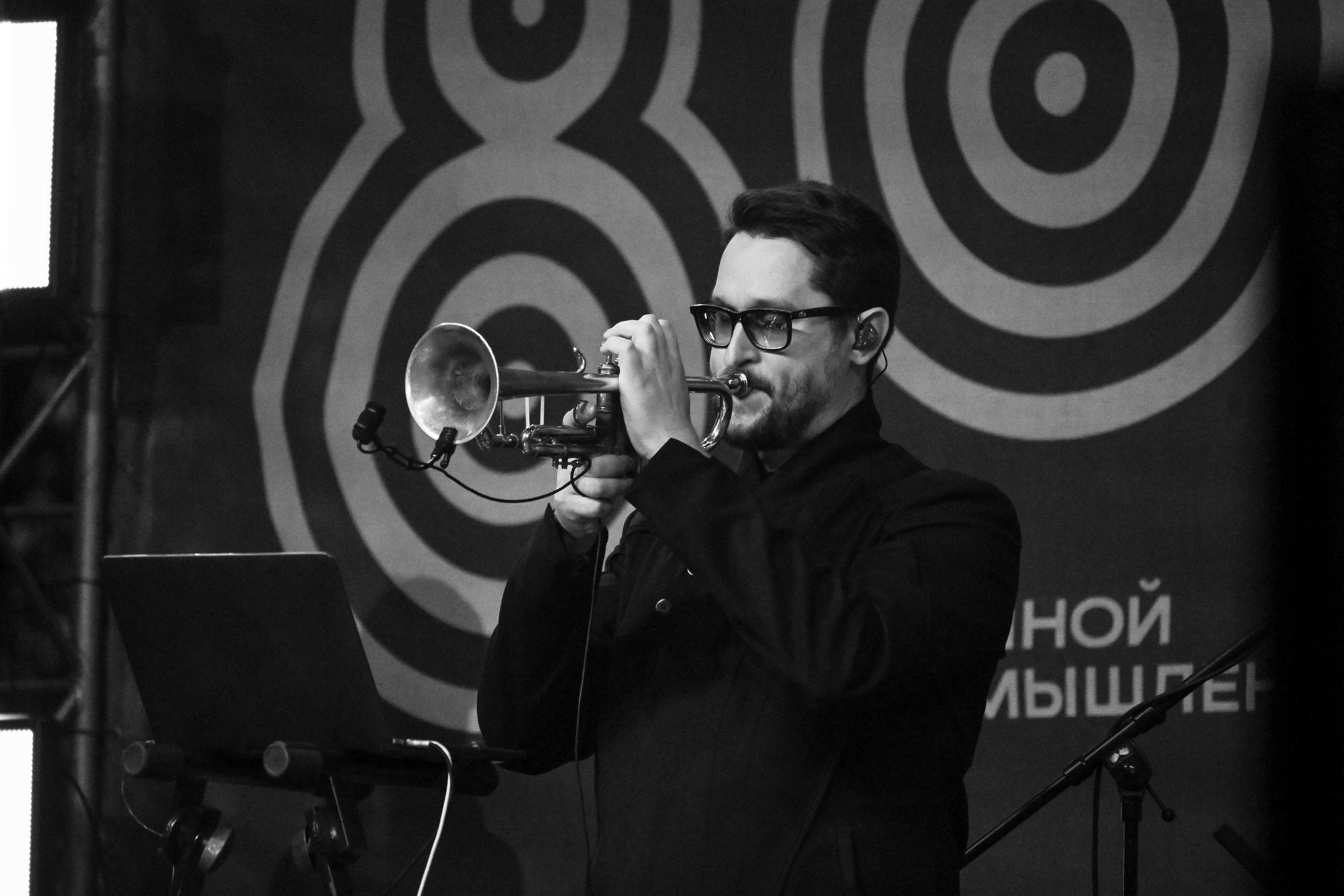 Репортажная съёмка Светланы Сургановой на концерте в Электростали. 24.08.2025