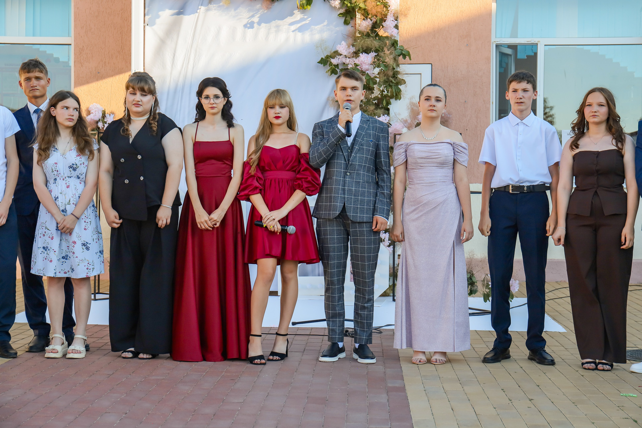 Фотограф и Видеограф на свадьбу в Новопокровской
