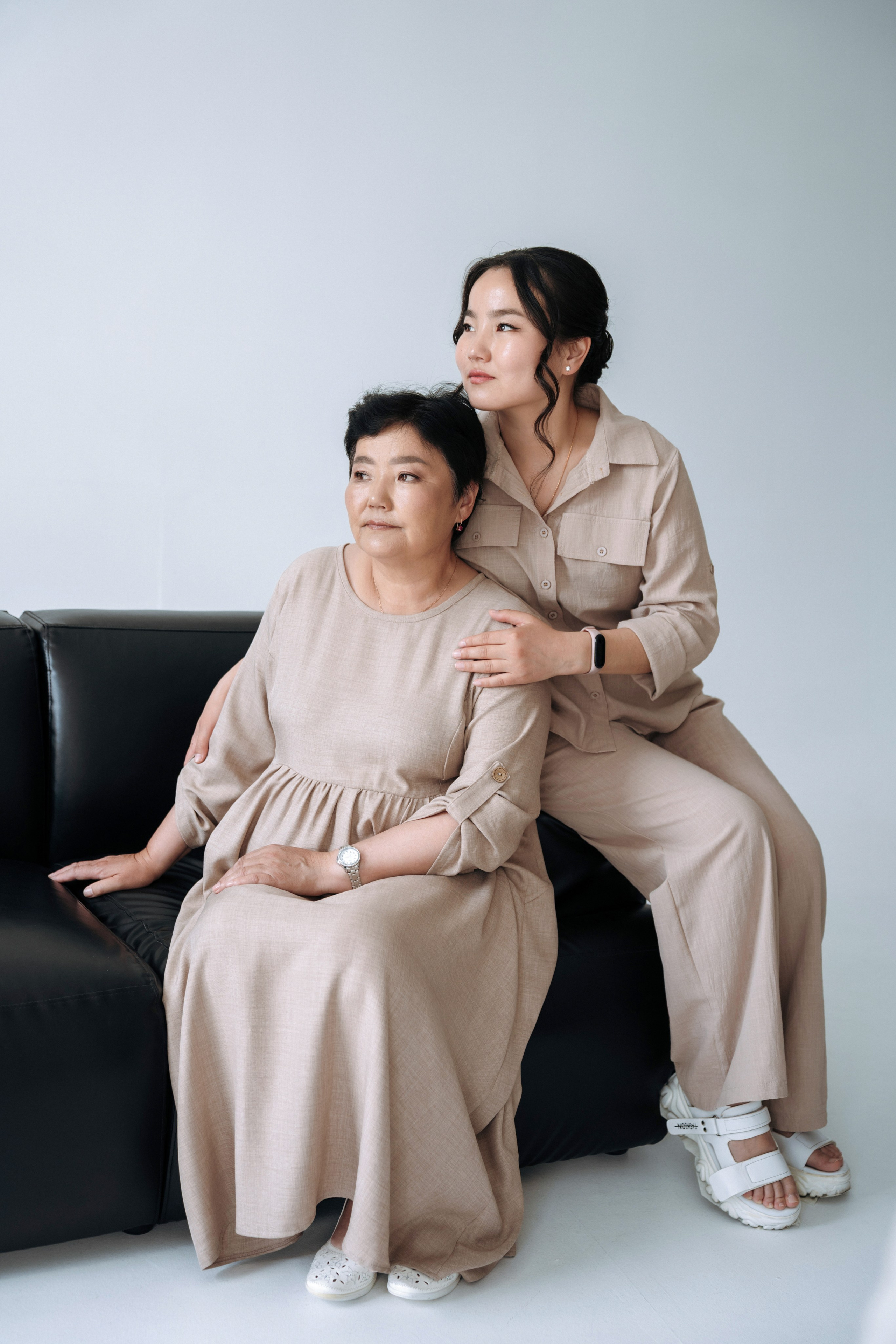 Валентина и Люда Галсановы. Фотограф Улан-Удэ