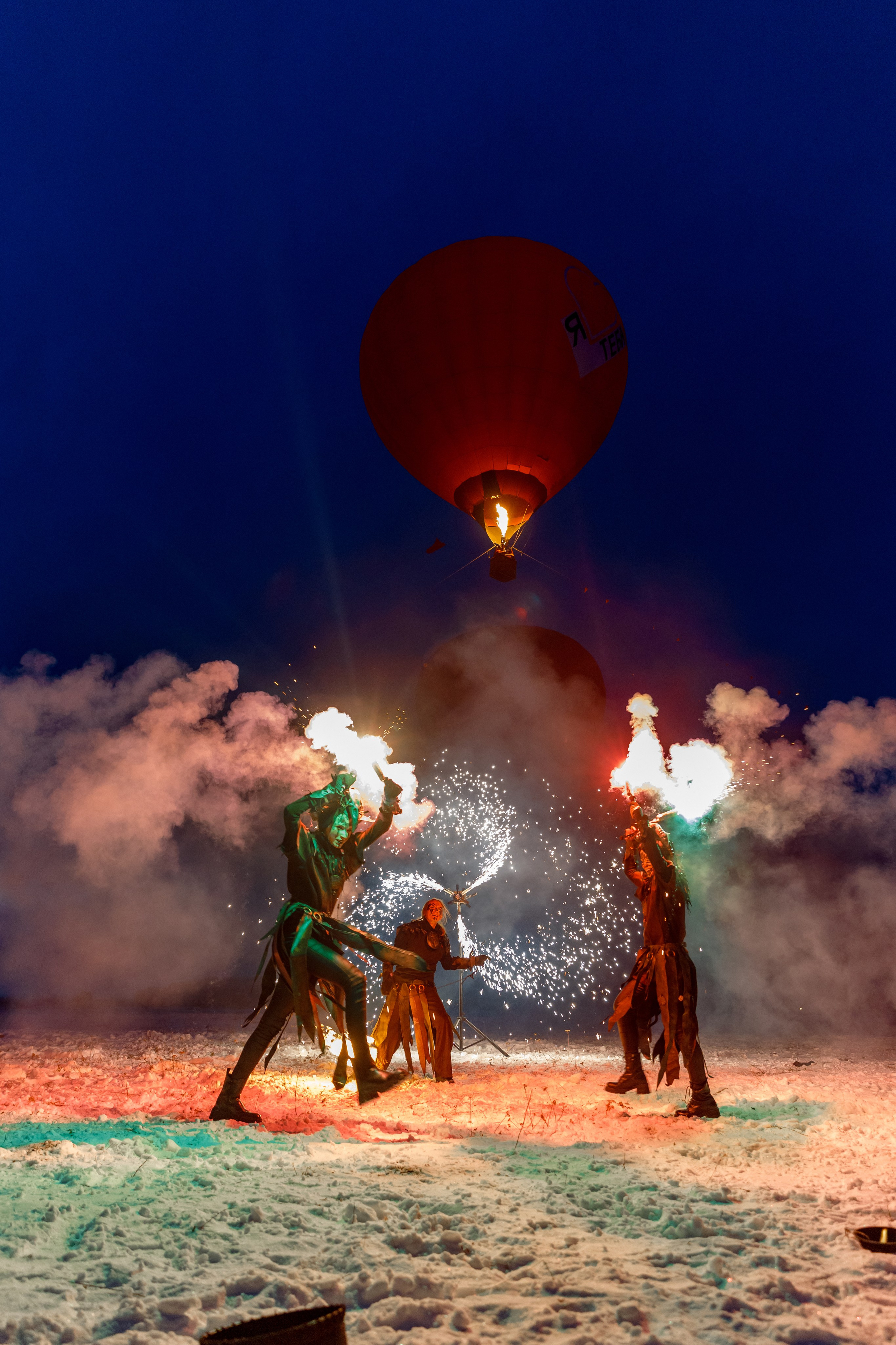 ЯБЛОКИ НА СНЕГУ. Свадебный фотограф Иркутск, репортажный фотограф Иркутск