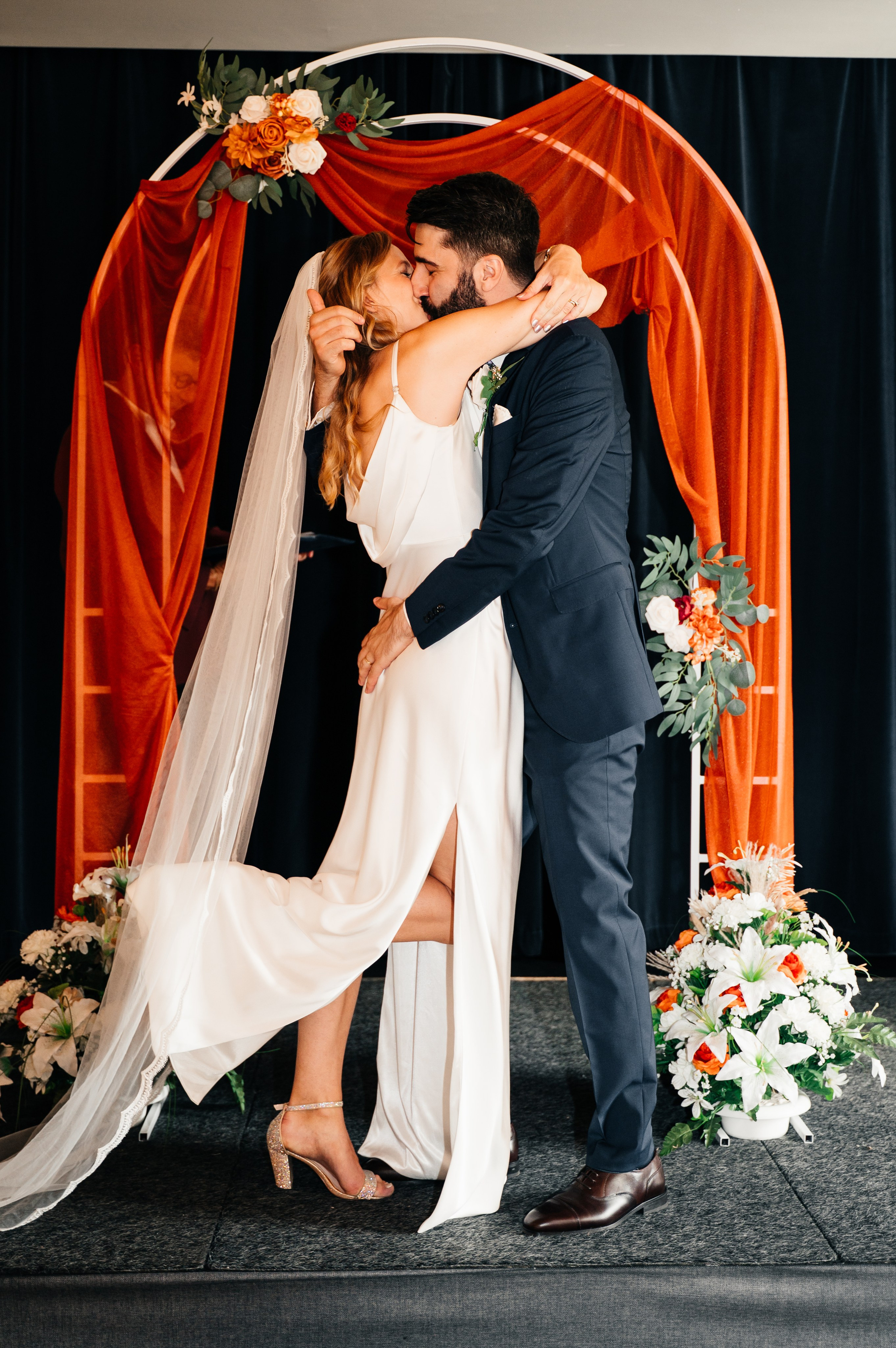 Wedding in Gothenburg at Norges Hus | Christina & Joaquim. Bröllops- och familjefotograf i Halmstad | Valentina