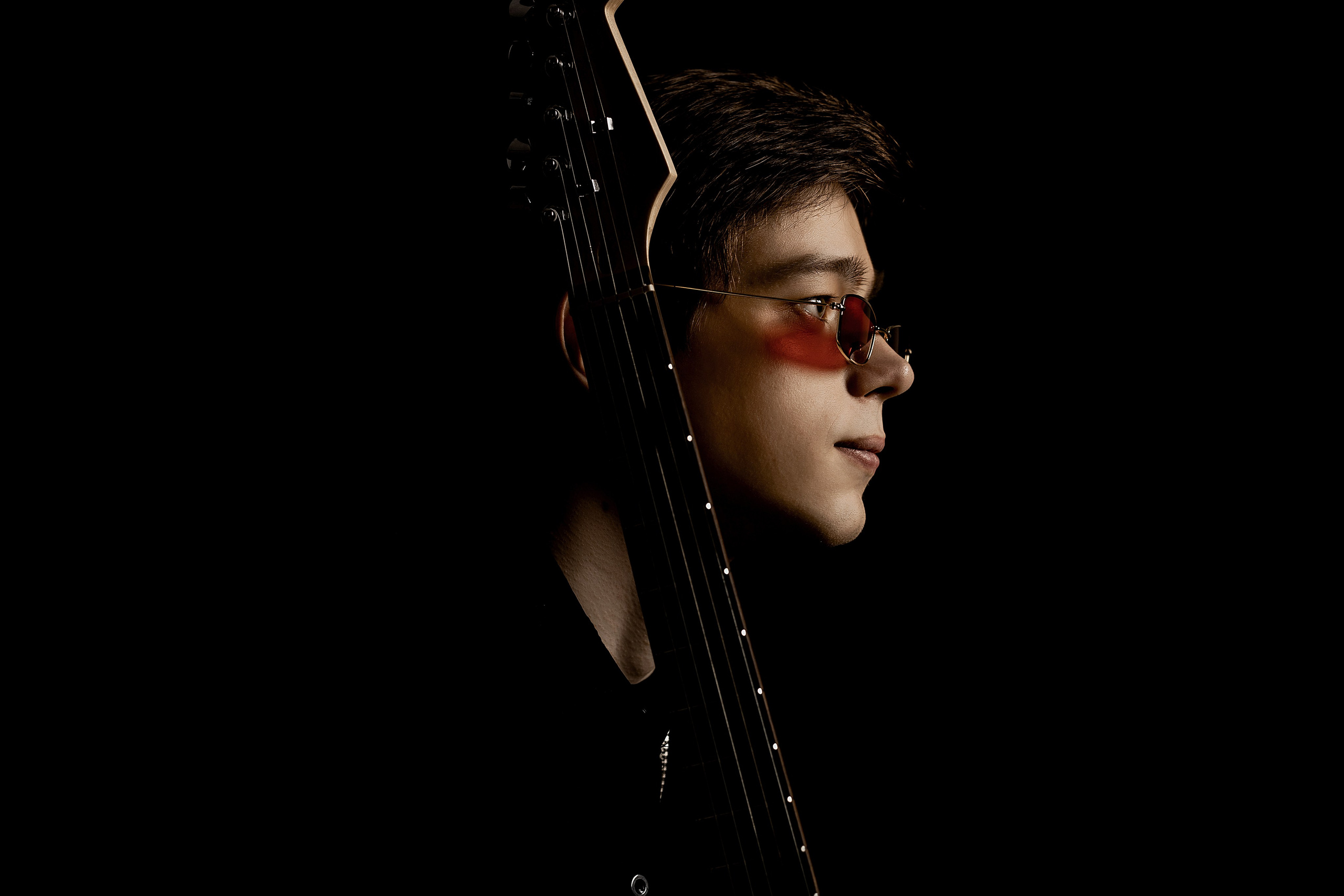 Иван Чугарин. Фотограф Челябинск Эвелина Ганага, съемка для бизнеса и маркетплейсов